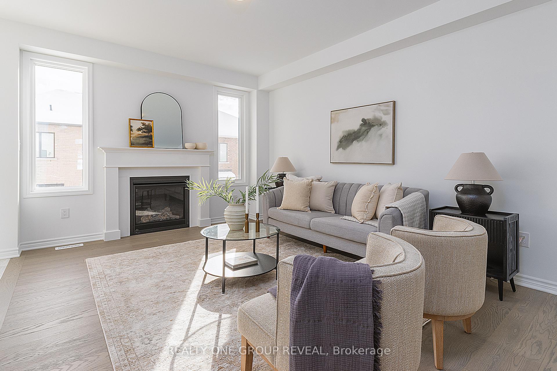 Photo 6 of 3352 Marchington Square, Pickering, Rural Pickering — HOMEH