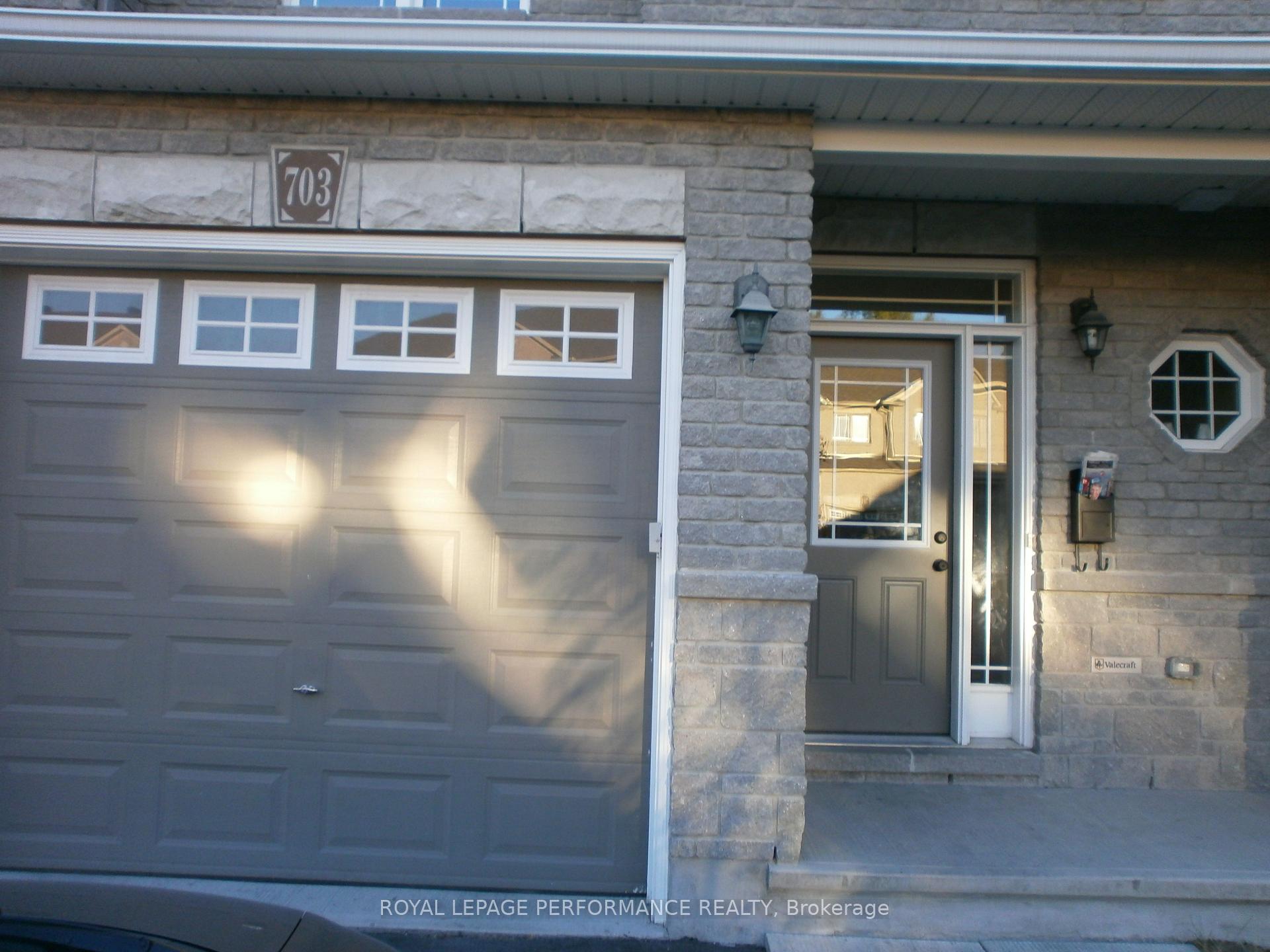 Photo 2 of 703 Percifor Way, Ottawa, Mer Bleue/Bradley Estates/Anderson Park — HOMEH
