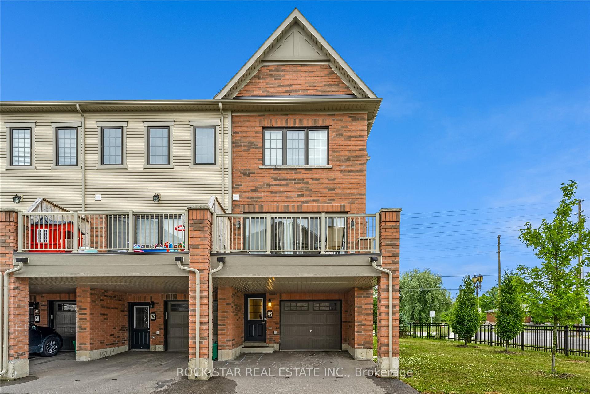 Photo 1 of Unit 29, 8317 Mulberry Drive, Niagara Falls, Brown — HOMEH