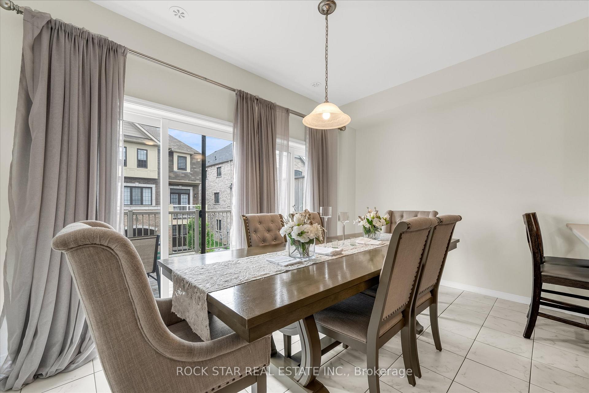 Photo 15 of Unit 29, 8317 Mulberry Drive, Niagara Falls, Brown — HOMEH