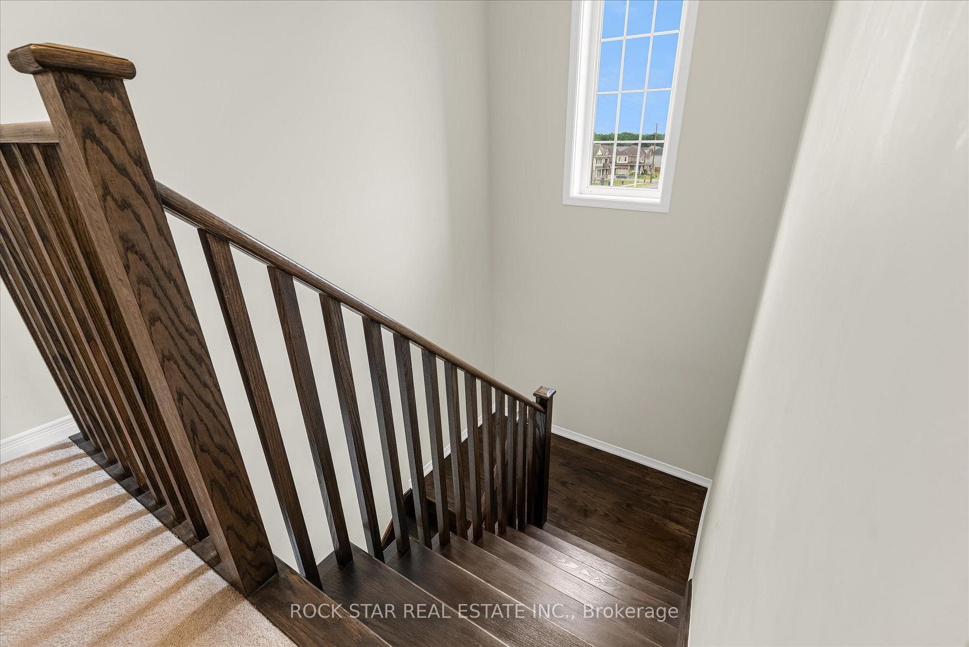Photo 16 of Unit 29, 8317 Mulberry Drive, Niagara Falls, Brown — HOMEH
