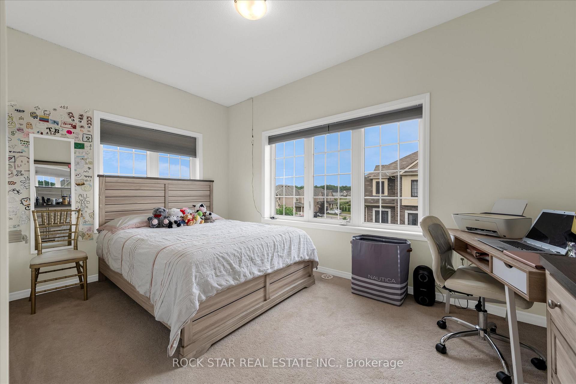 Photo 23 of Unit 29, 8317 Mulberry Drive, Niagara Falls, Brown — HOMEH
