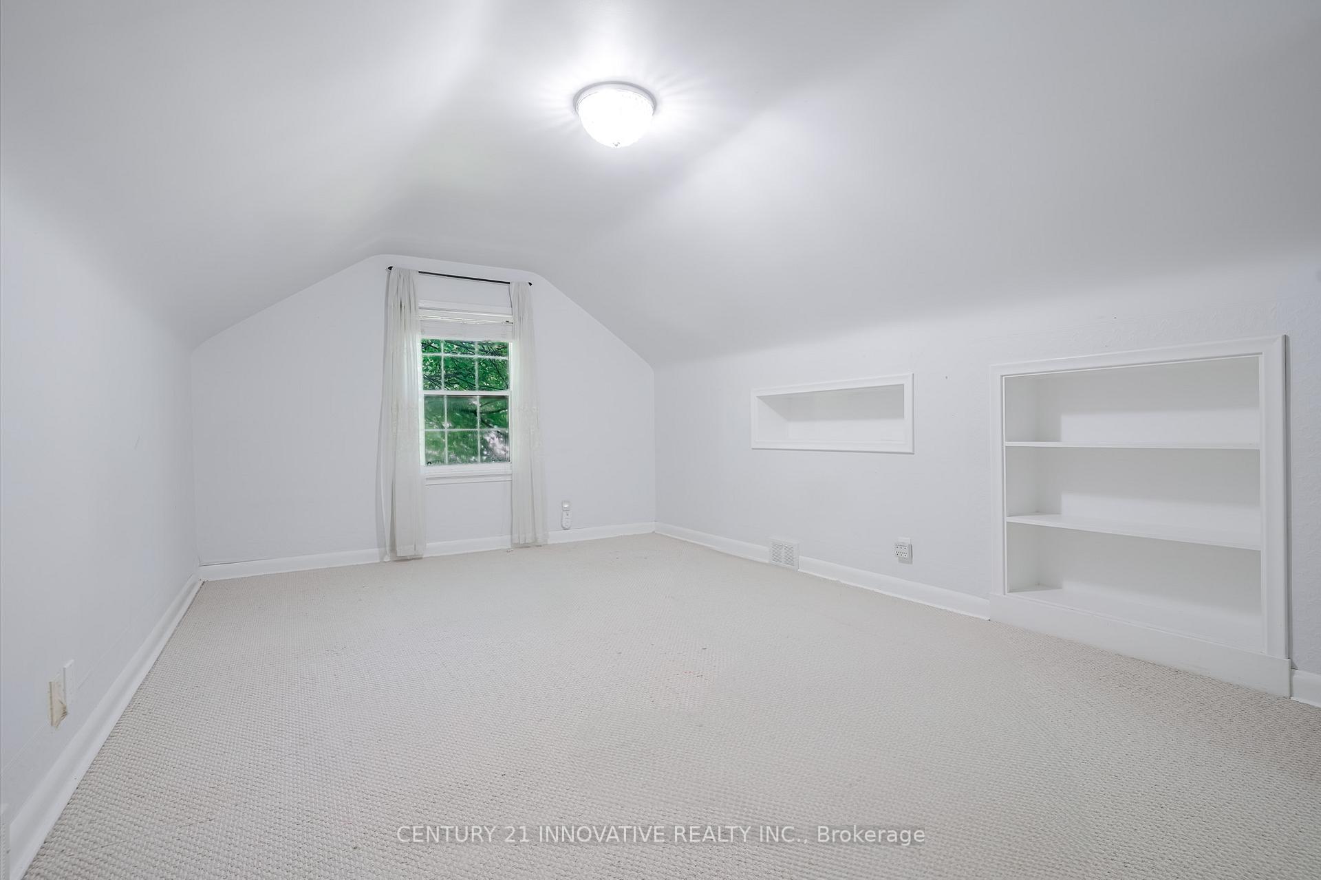 Photo 21 of 1052 King Street E, Oshawa, Eastdale — HOMEH