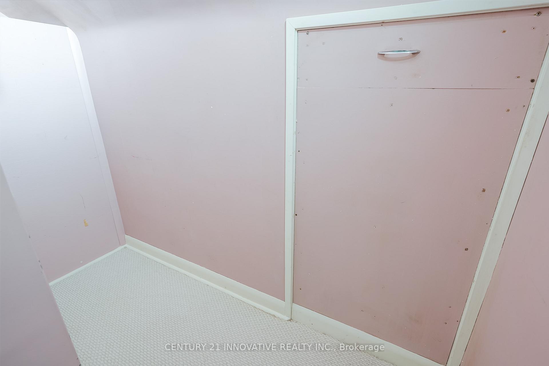 Photo 23 of 1052 King Street E, Oshawa, Eastdale — HOMEH