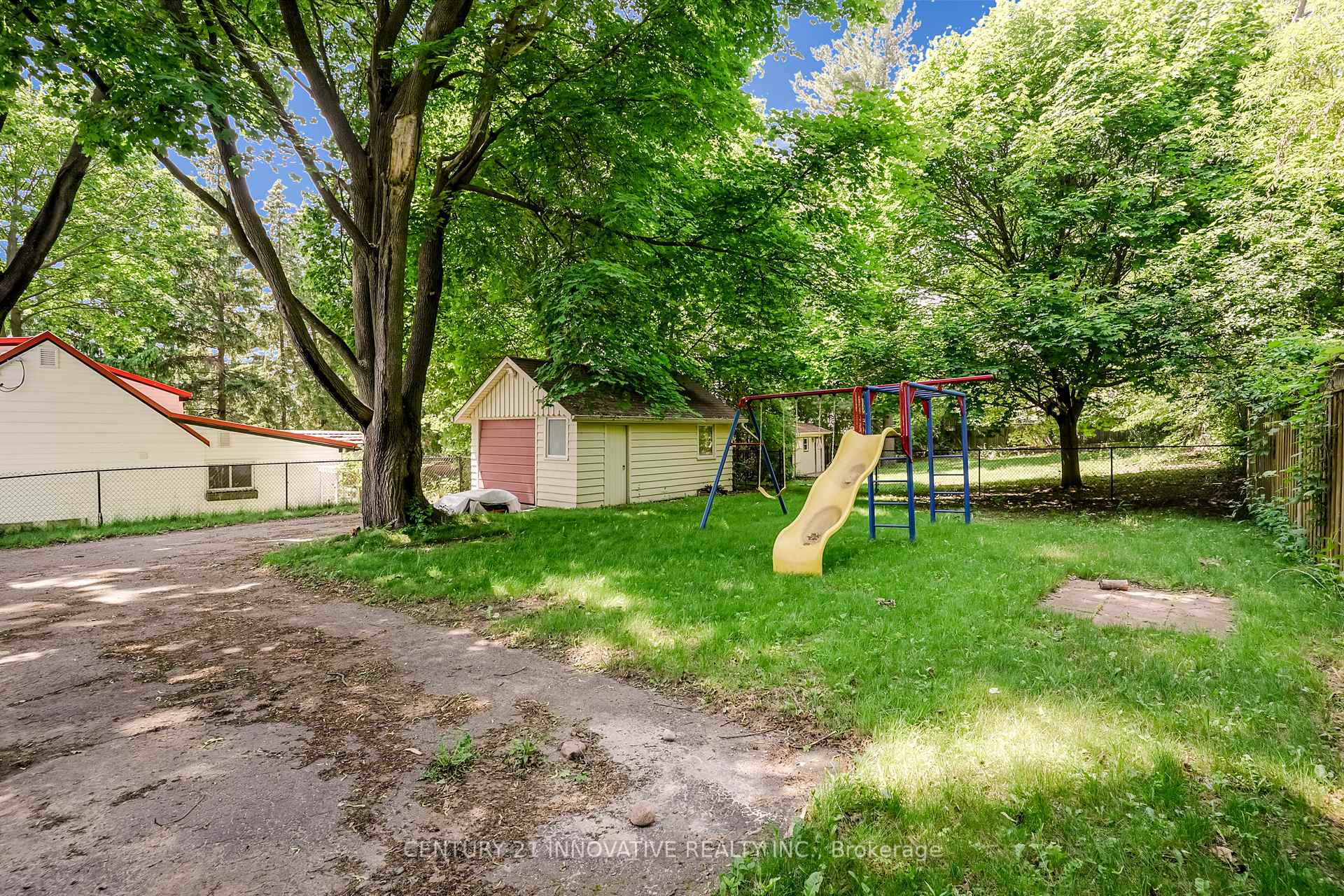 Photo 34 of 1052 King Street E, Oshawa, Eastdale — HOMEH