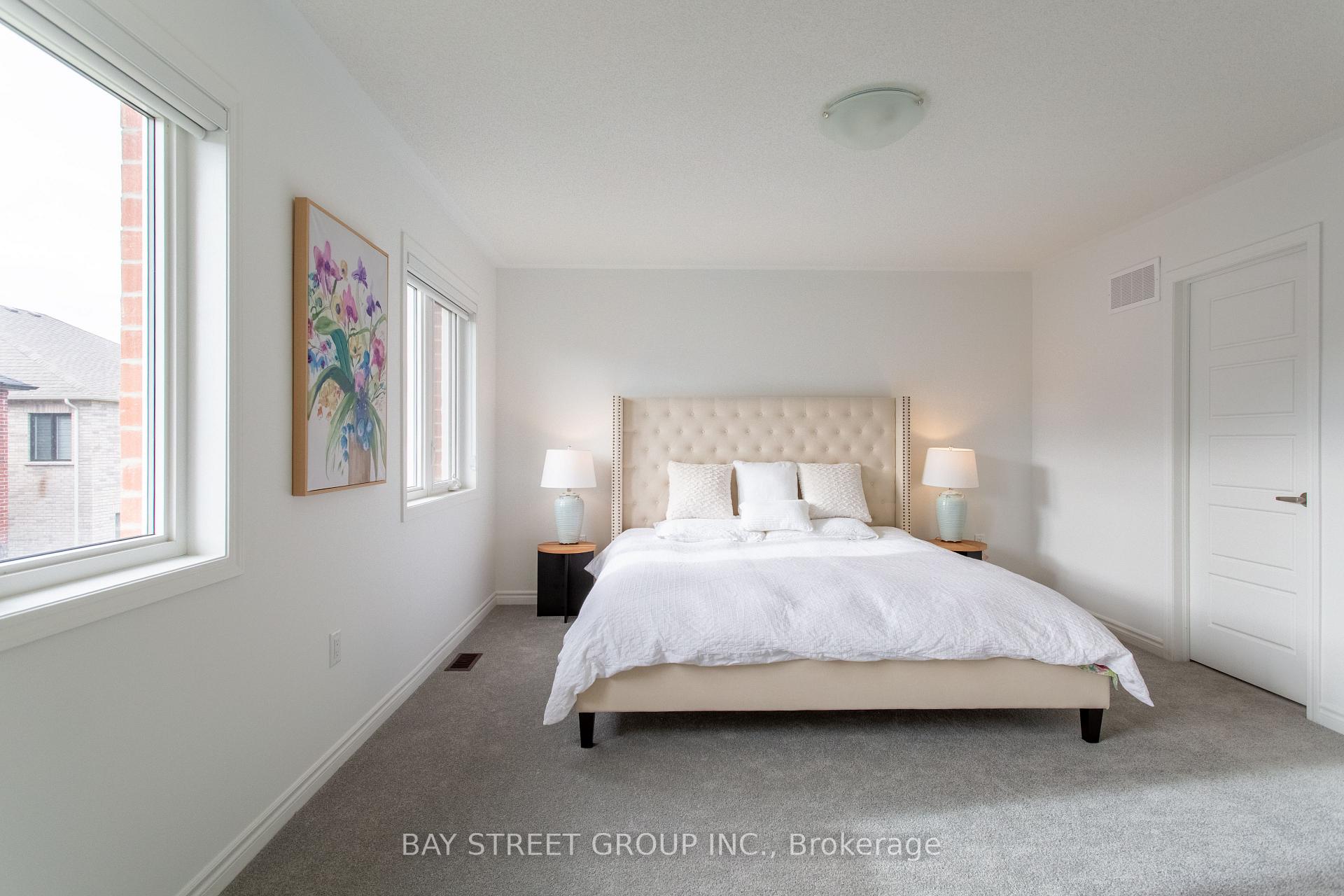 Photo 14 of 1409 Mockingbird Square, Pickering, Rural Pickering — HOMEH