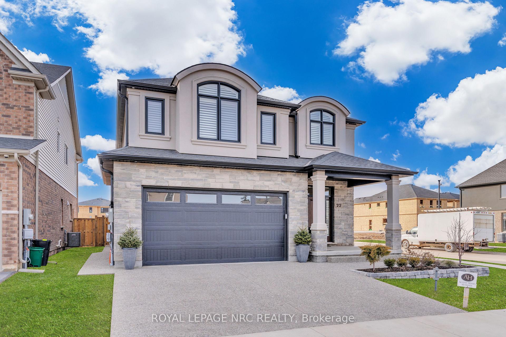 Photo 2 of 22 Swan Avenue, Pelham, Fonthill — HOMEH