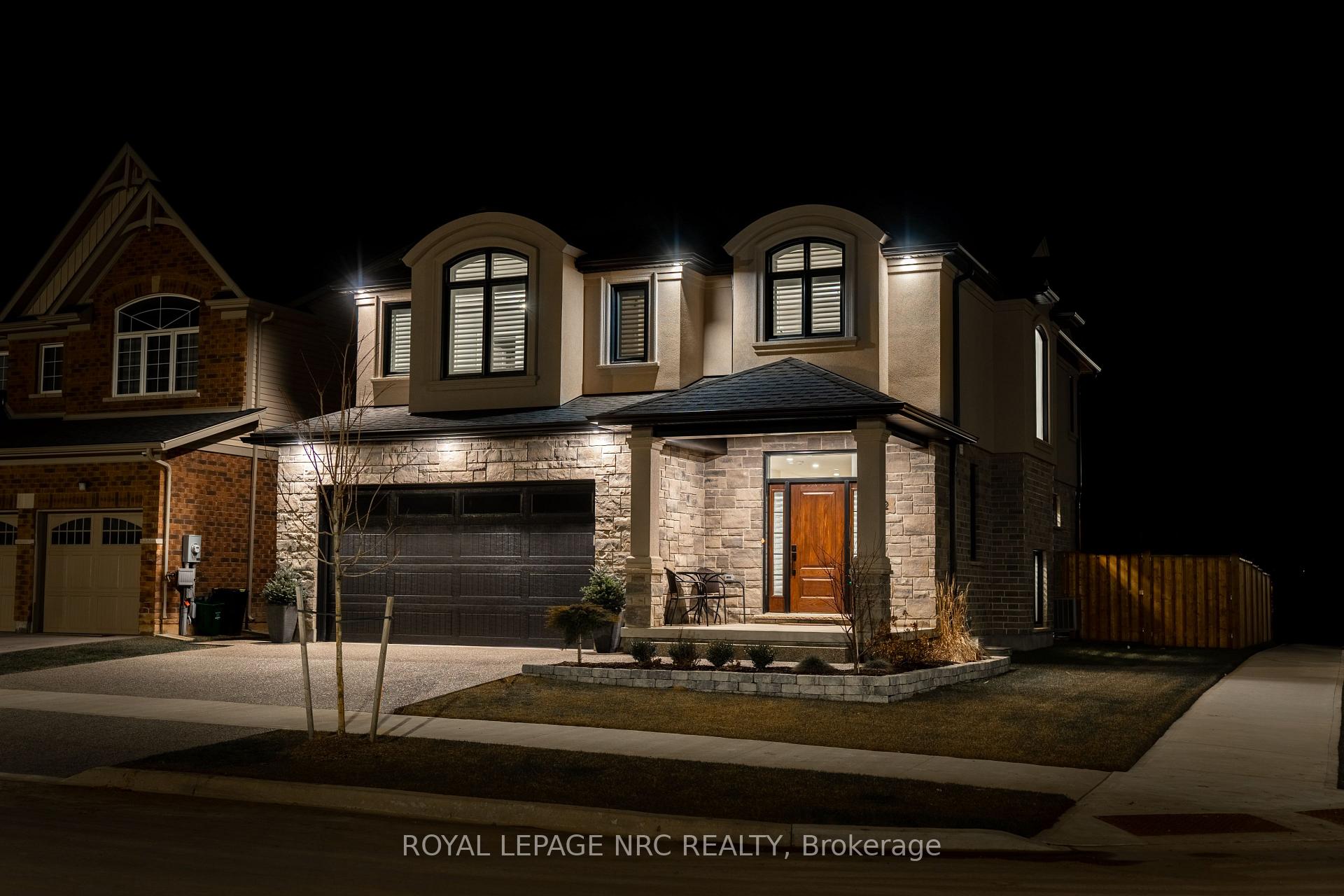 Photo 3 of 22 Swan Avenue, Pelham, Fonthill — HOMEH