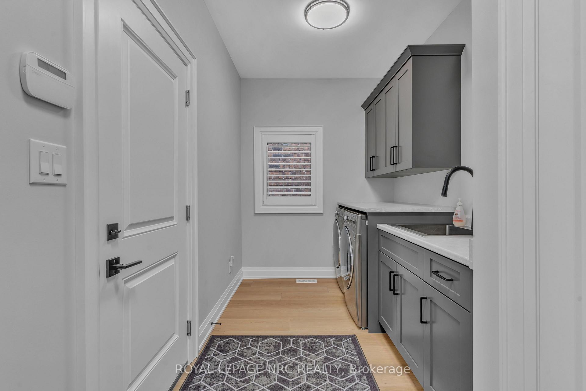 Photo 10 of 22 Swan Avenue, Pelham, Fonthill — HOMEH