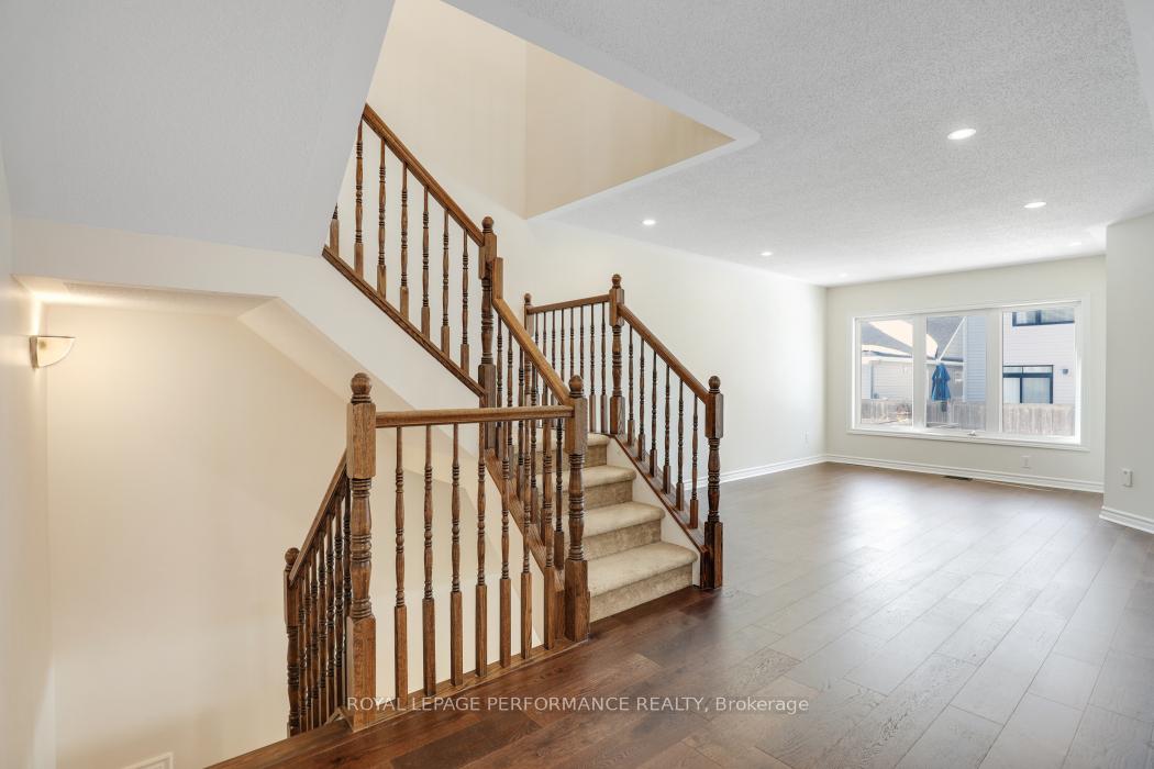 Photo 11 of 556 Langelier Avenue, Ottawa, Mer Bleue/Bradley Estates/Anderson Park — HOMEH