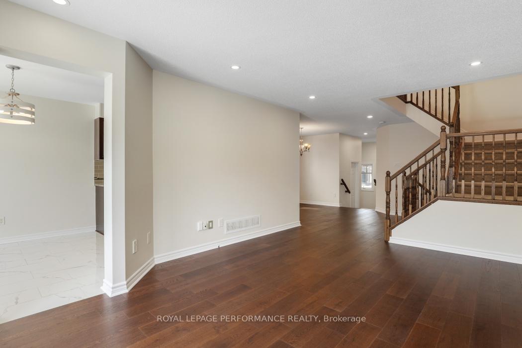 Photo 14 of 556 Langelier Avenue, Ottawa, Mer Bleue/Bradley Estates/Anderson Park — HOMEH