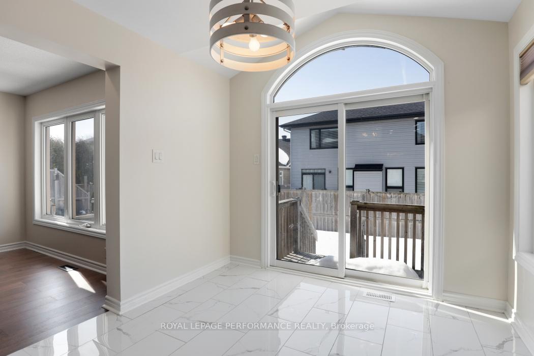 Photo 20 of 556 Langelier Avenue, Ottawa, Mer Bleue/Bradley Estates/Anderson Park — HOMEH