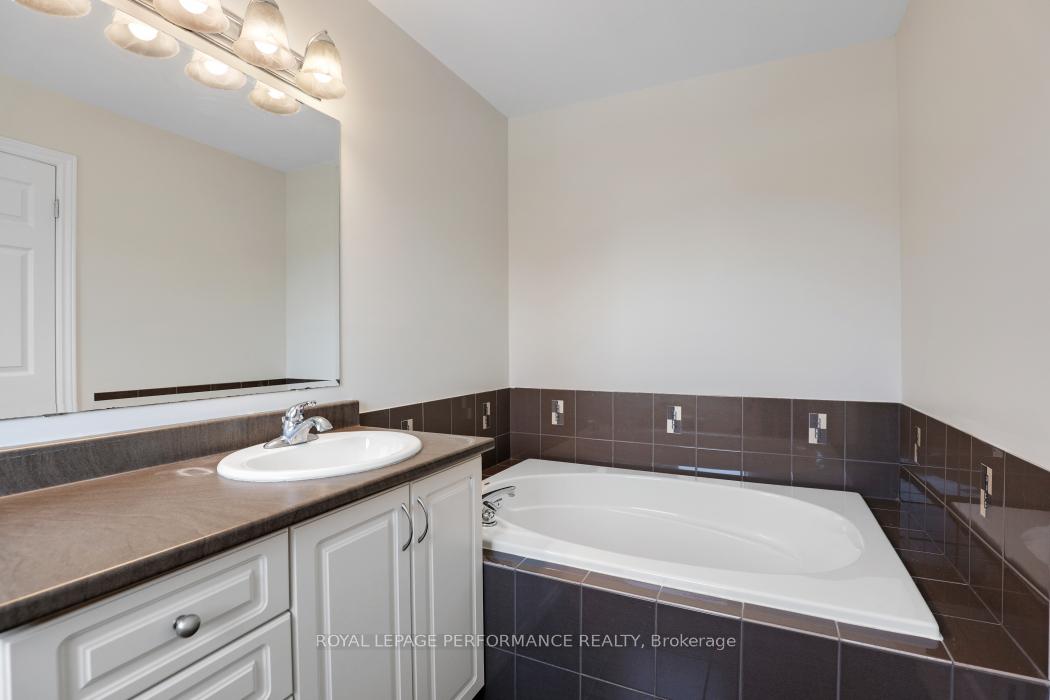 Photo 26 of 556 Langelier Avenue, Ottawa, Mer Bleue/Bradley Estates/Anderson Park — HOMEH