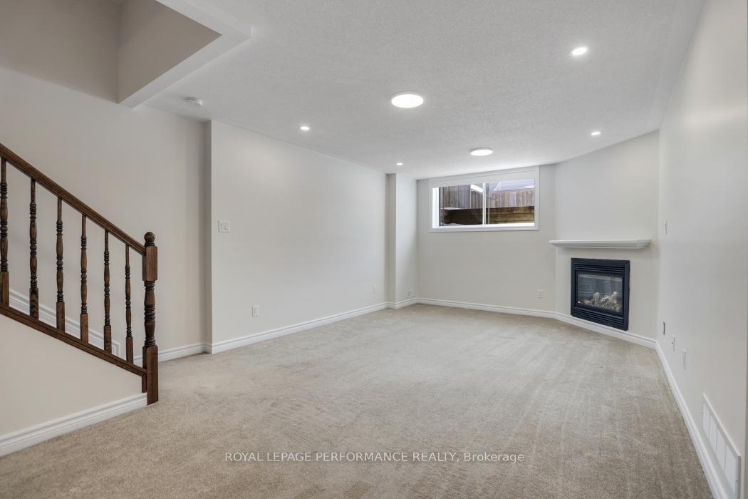 Photo 33 of 556 Langelier Avenue, Ottawa, Mer Bleue/Bradley Estates/Anderson Park — HOMEH