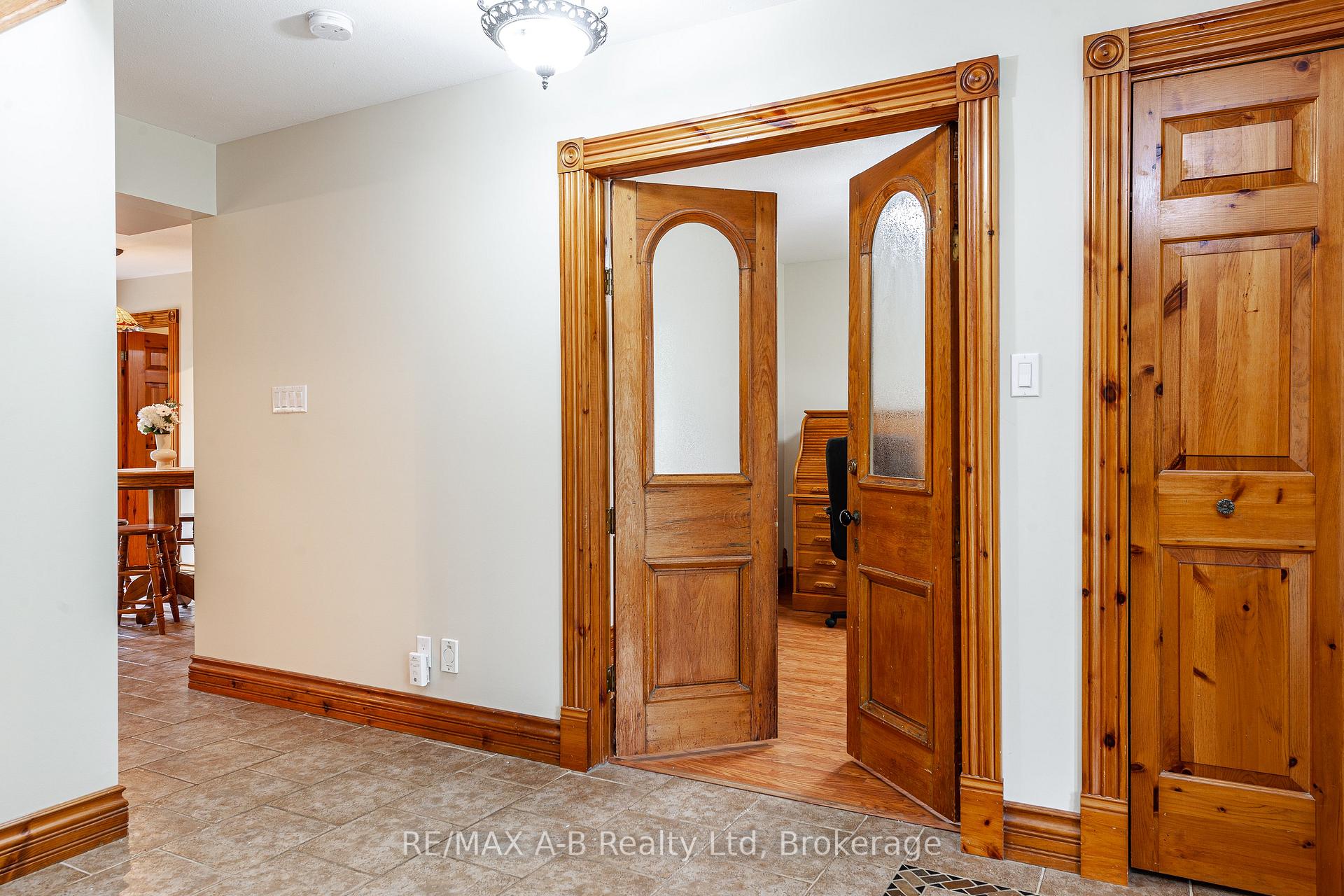 Photo 4 of 3408 Perth Road 130, Perth South, Downie — HOMEH