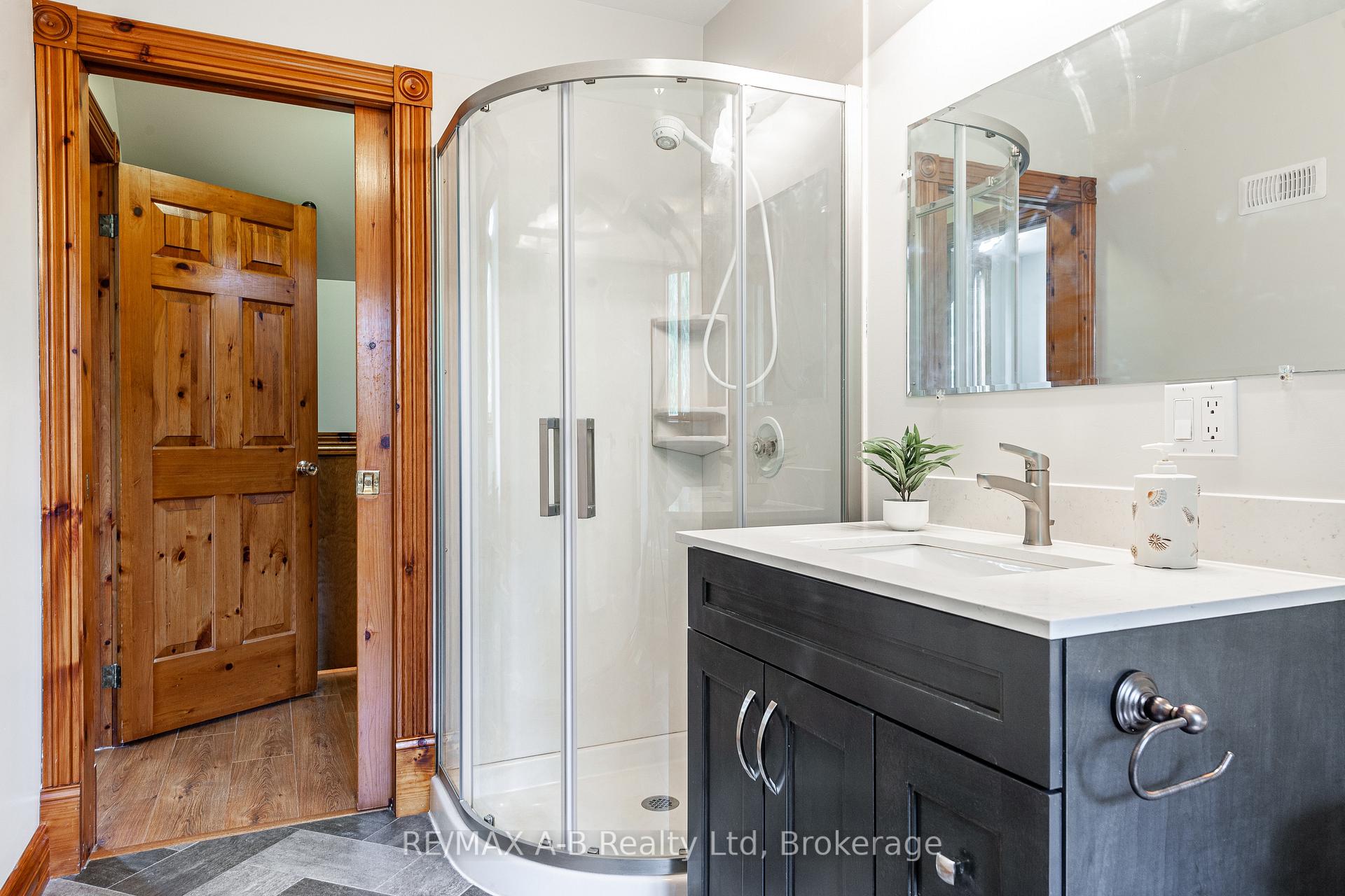 Photo 27 of 3408 Perth Road 130, Perth South, Downie — HOMEH