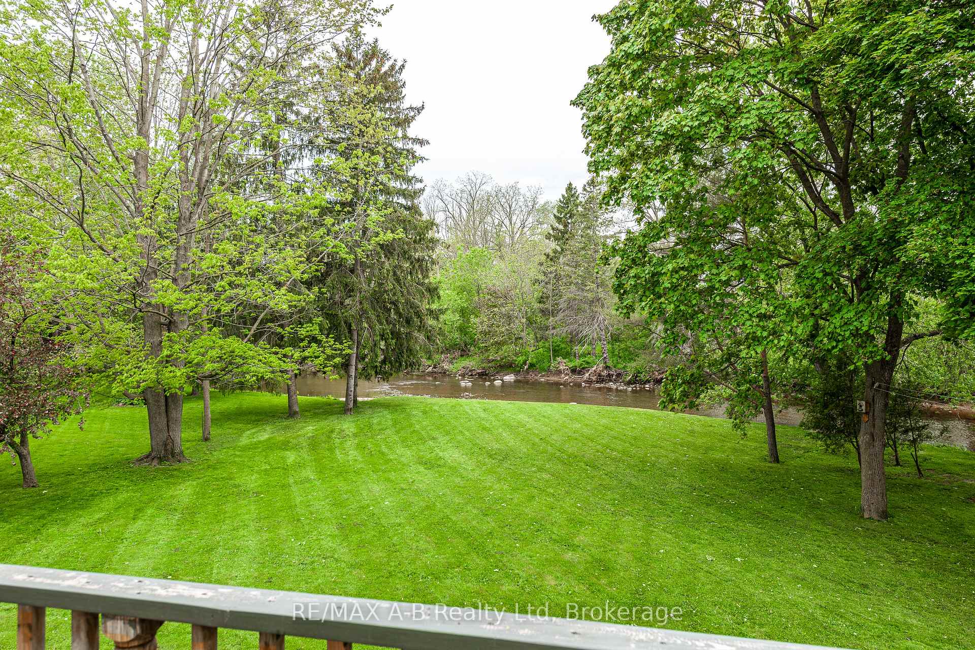 Photo 45 of 3408 Perth Road 130, Perth South, Downie — HOMEH