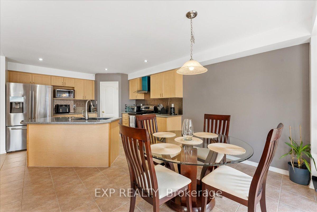 Photo 16 of 1777 Badgley Drive, Oshawa, Taunton — HOMEH