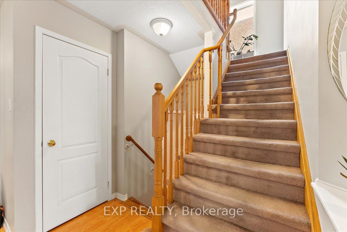 Photo 23 of 1777 Badgley Drive, Oshawa, Taunton — HOMEH