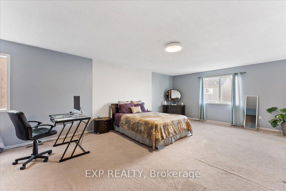 Photo 25 of 1777 Badgley Drive, Oshawa, Taunton — HOMEH