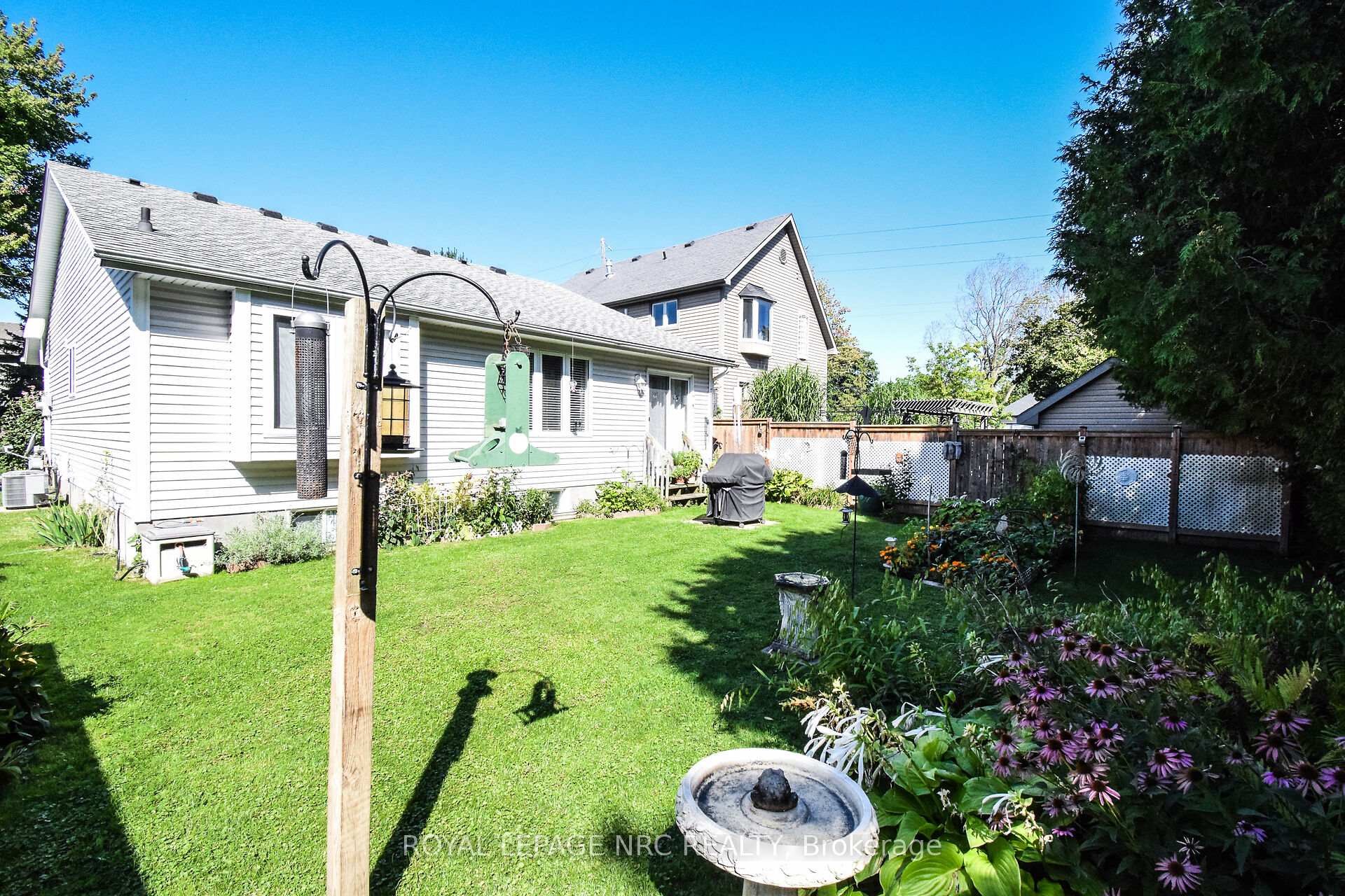 Photo 32 of 27 Chestnut Street, Pelham, Fonthill — HOMEH