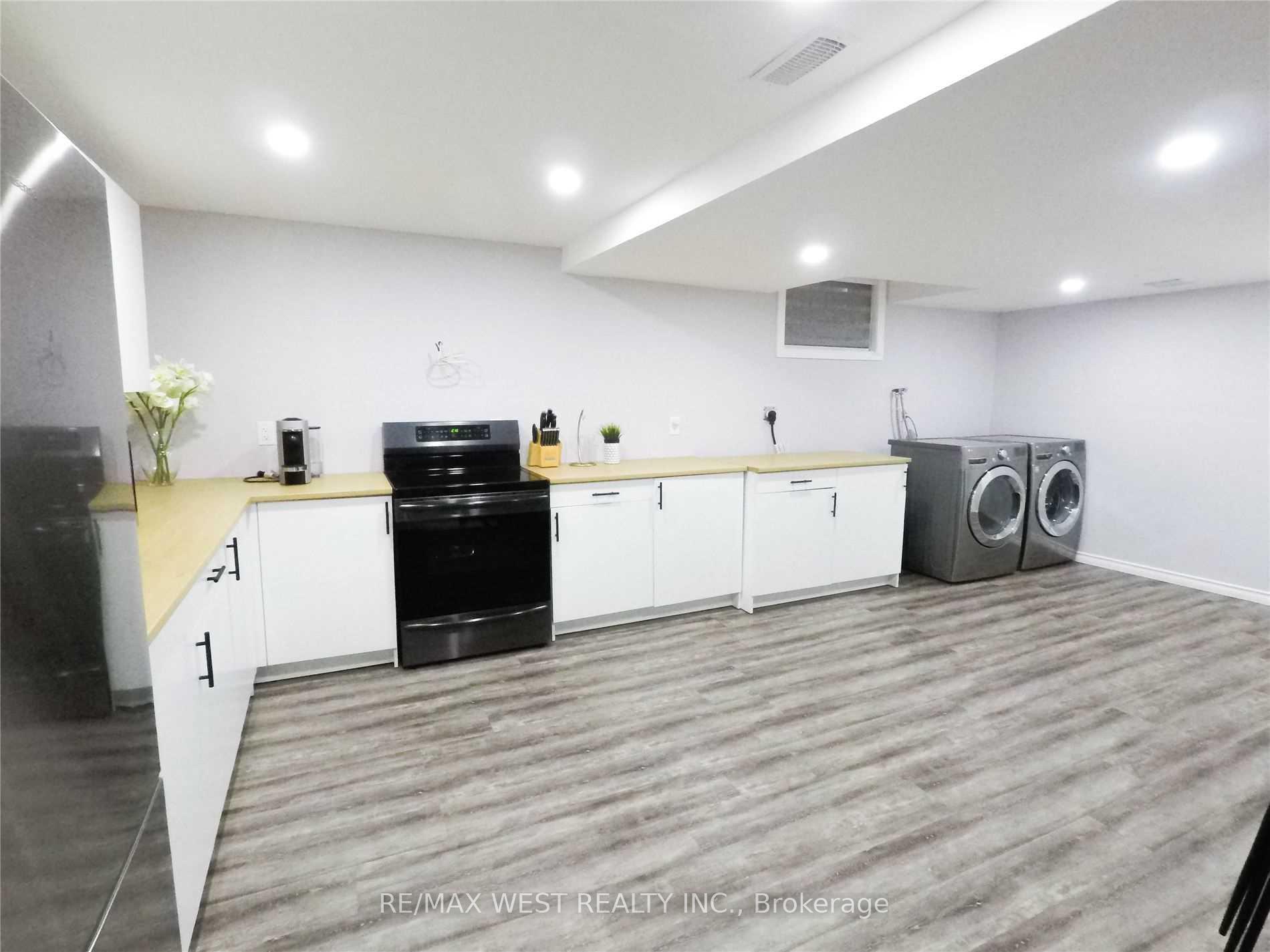 Photo 20 of 8320 Feren Drive, Niagara Falls, Ascot — HOMEH