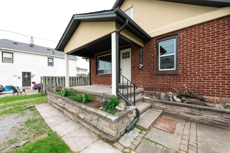 Photo 7 of 3879 Portage Road, Niagara Falls, Stamford — HOMEH