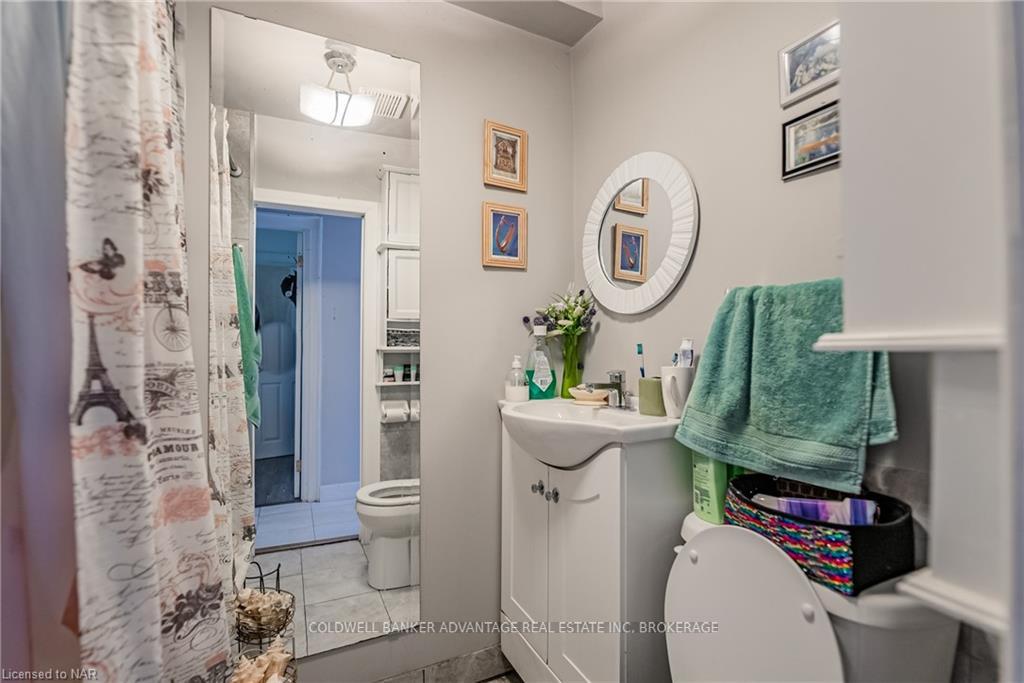 Photo 12 of 3879 Portage Road, Niagara Falls, Stamford — HOMEH