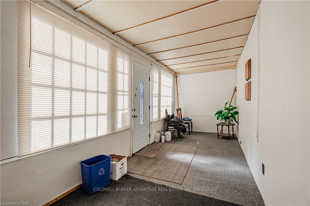 Photo 13 of 3879 Portage Road, Niagara Falls, Stamford — HOMEH