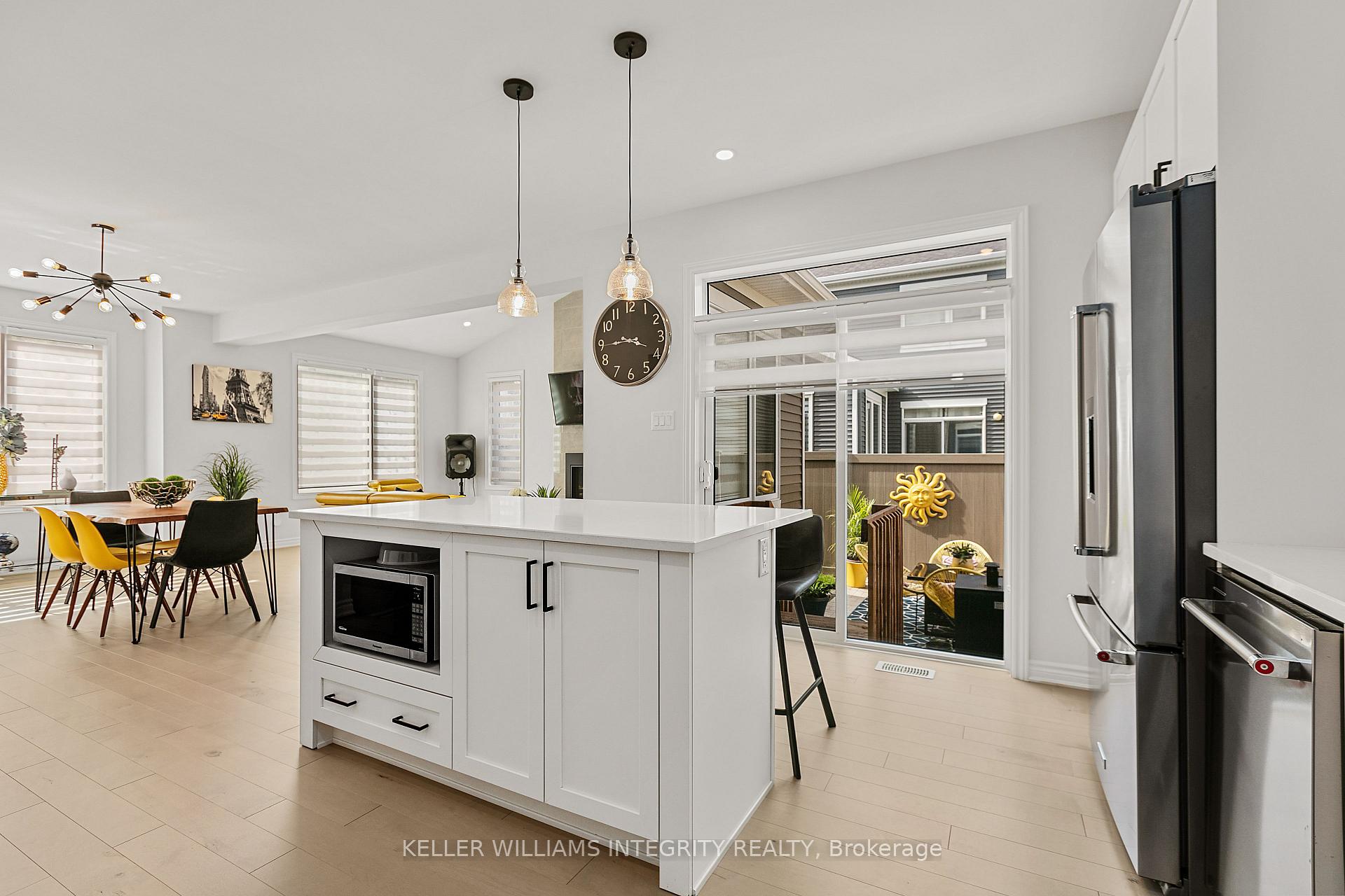 Photo 15 of 153 Aubrais Crescent, Ottawa, Chapel Hill South - Orleans Village — HOMEH