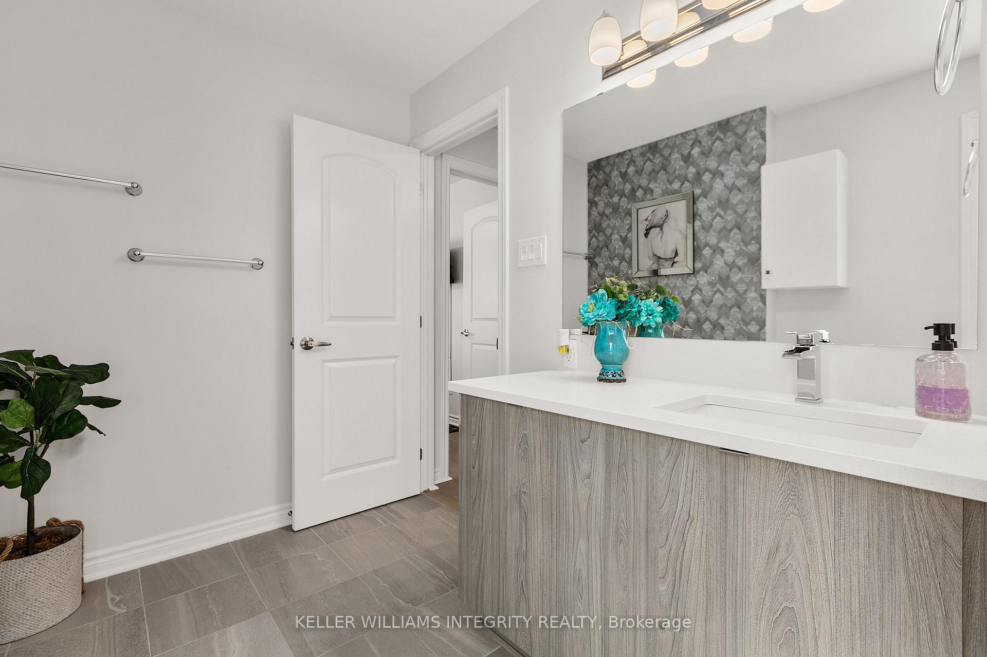 Photo 19 of 153 Aubrais Crescent, Ottawa, Chapel Hill South - Orleans Village — HOMEH