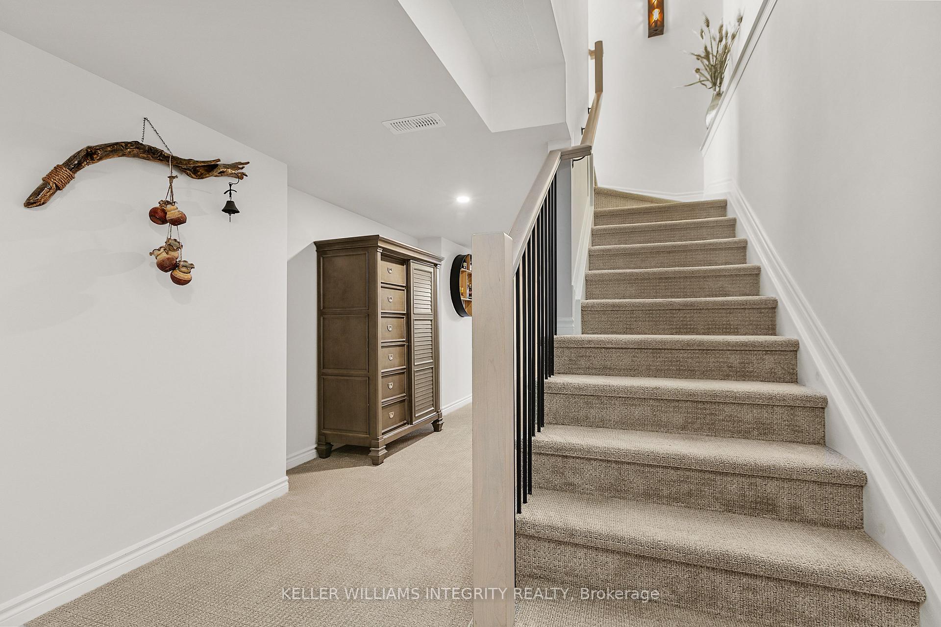 Photo 30 of 153 Aubrais Crescent, Ottawa, Chapel Hill South - Orleans Village — HOMEH