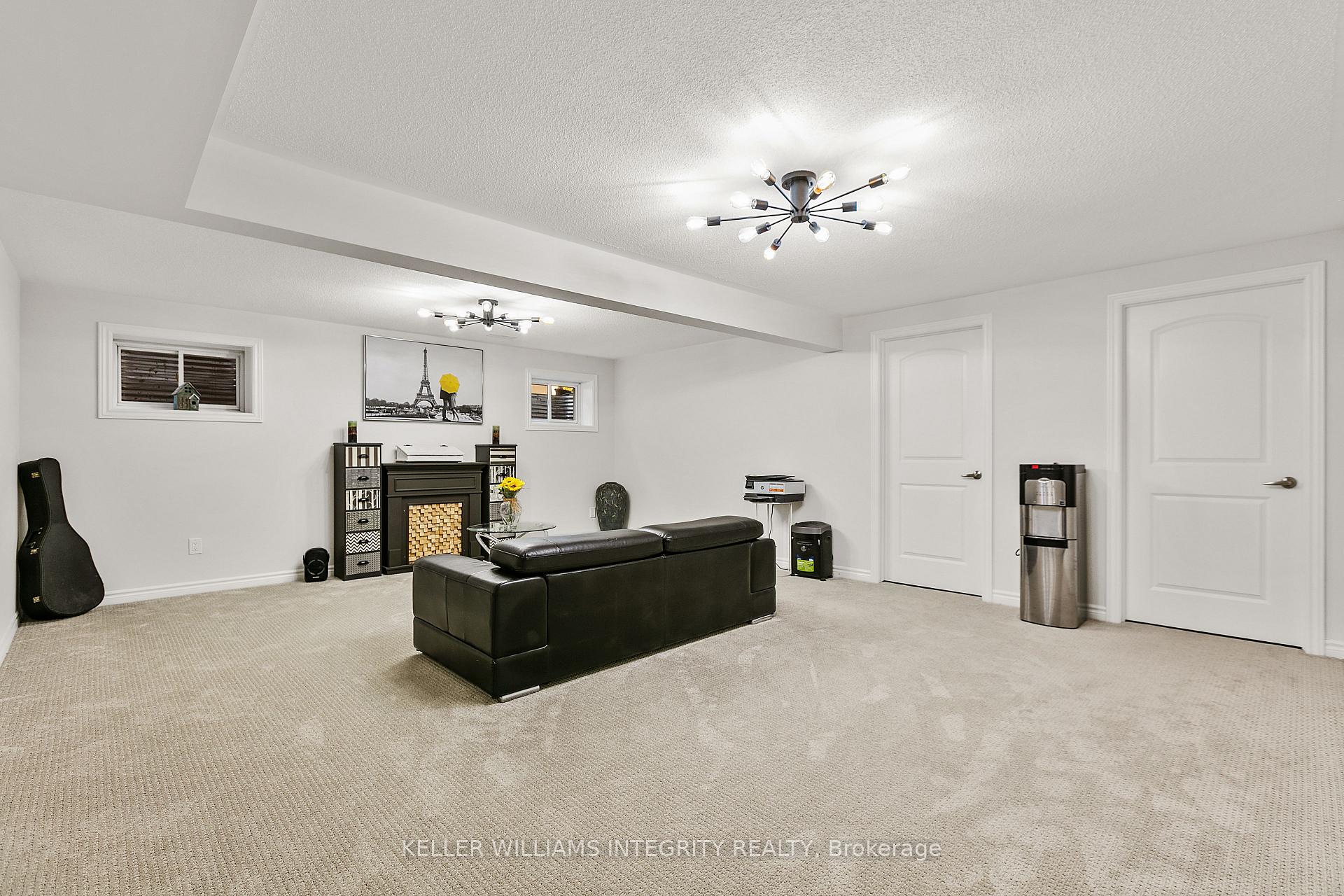 Photo 31 of 153 Aubrais Crescent, Ottawa, Chapel Hill South - Orleans Village — HOMEH