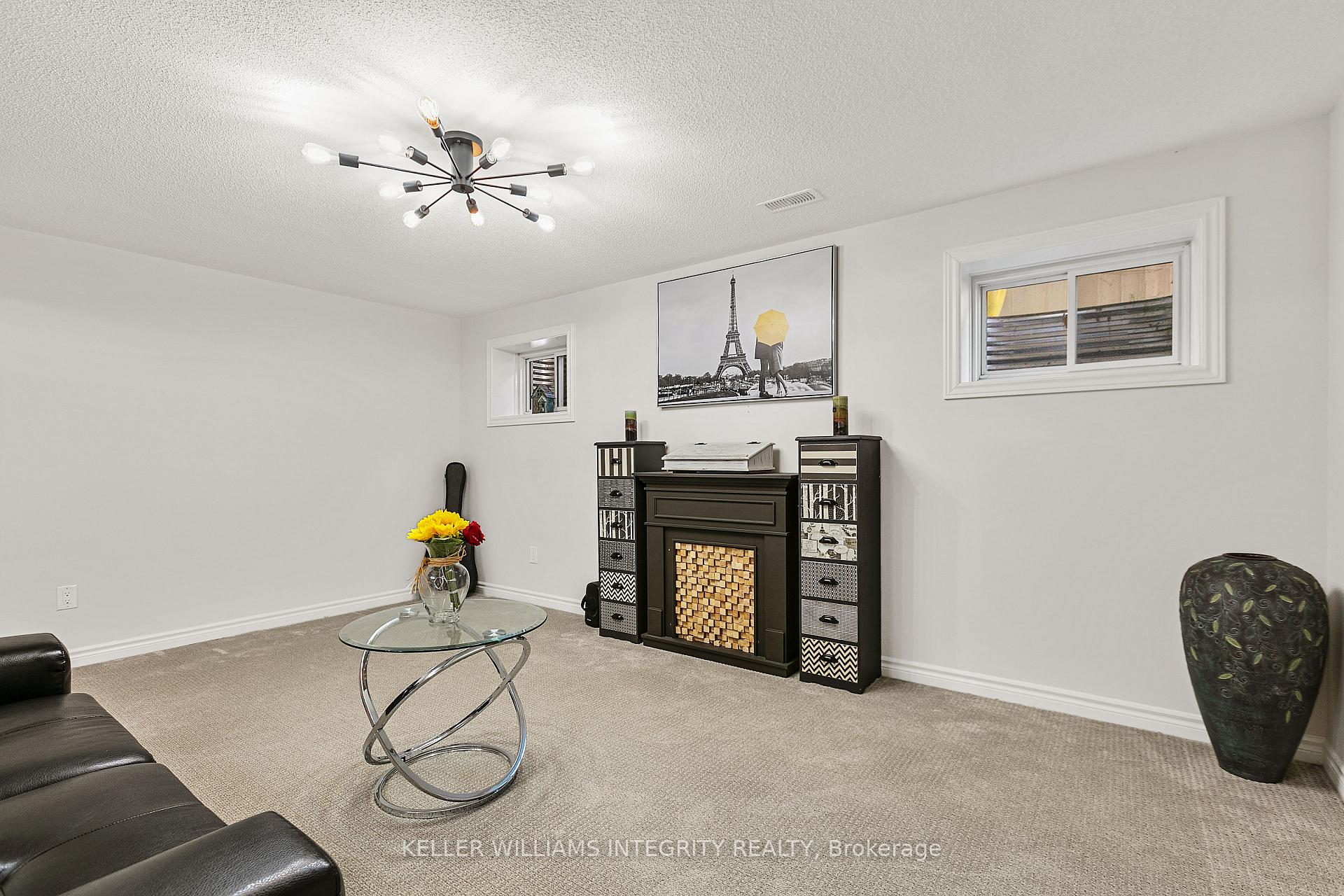 Photo 32 of 153 Aubrais Crescent, Ottawa, Chapel Hill South - Orleans Village — HOMEH