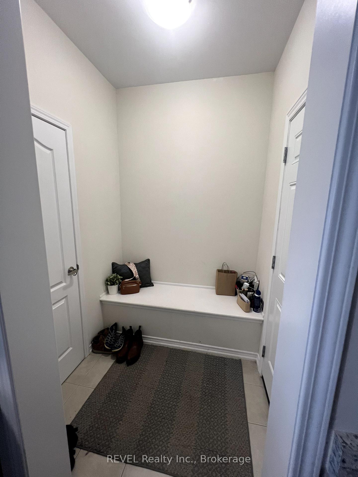 Photo 26 of 7703 Tupelo Crescent, Niagara Falls, Brown — HOMEH