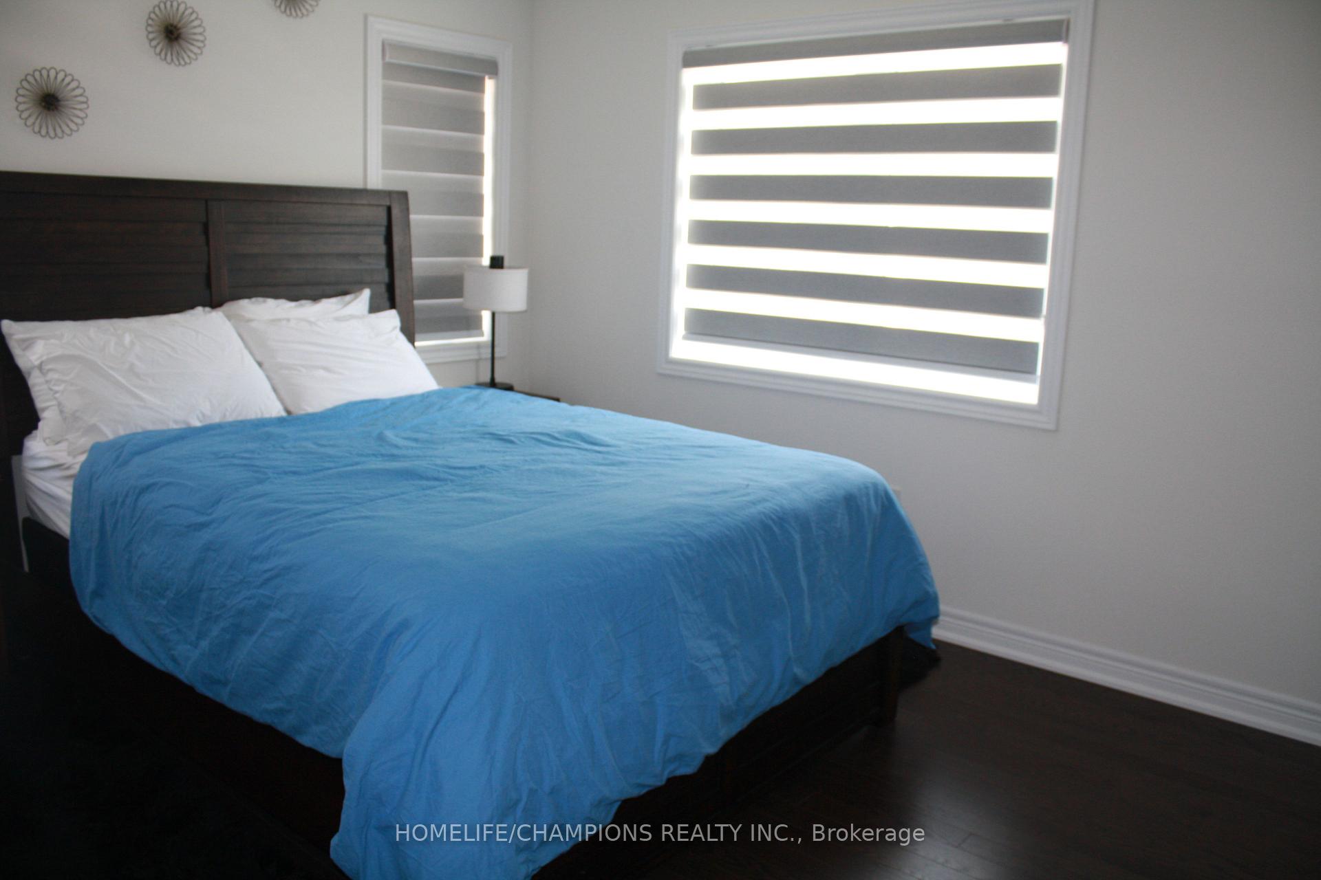 Photo 17 of 50 Air Dancer Crescent, Oshawa, Windfields — HOMEH