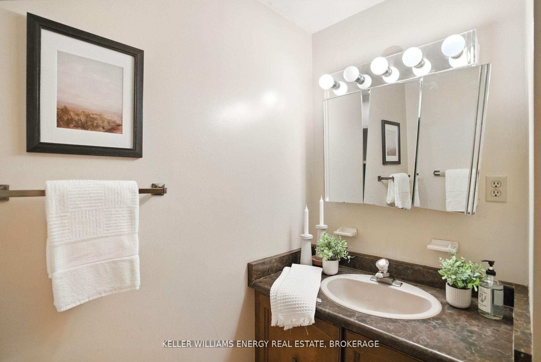 Photo 19 of 198 Ormond Drive, Oshawa, Samac — HOMEH
