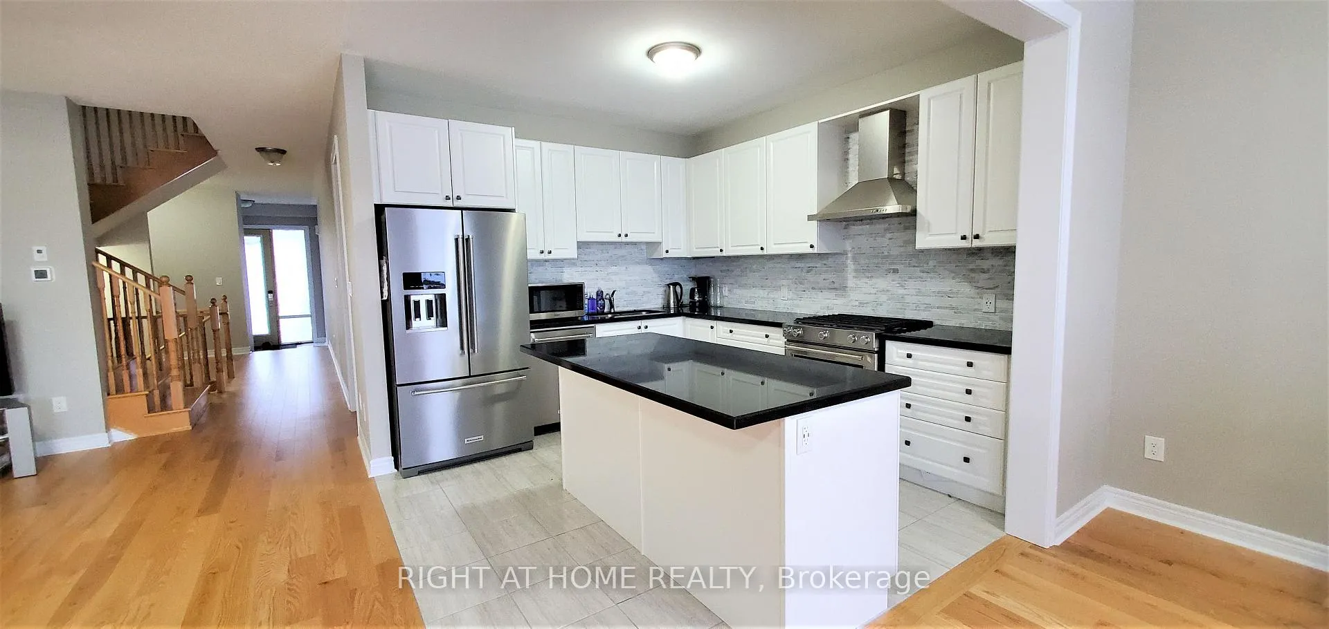 Photo 2 of 1201 Cactus Crescent, Pickering, Rural Pickering — HOMEH
