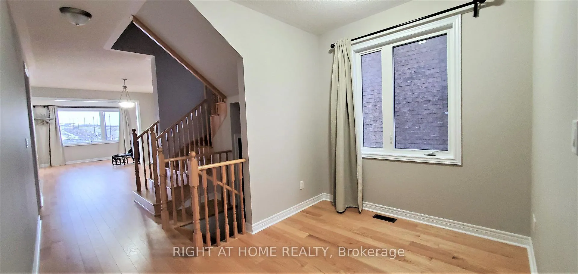 Photo 6 of 1201 Cactus Crescent, Pickering, Rural Pickering — HOMEH