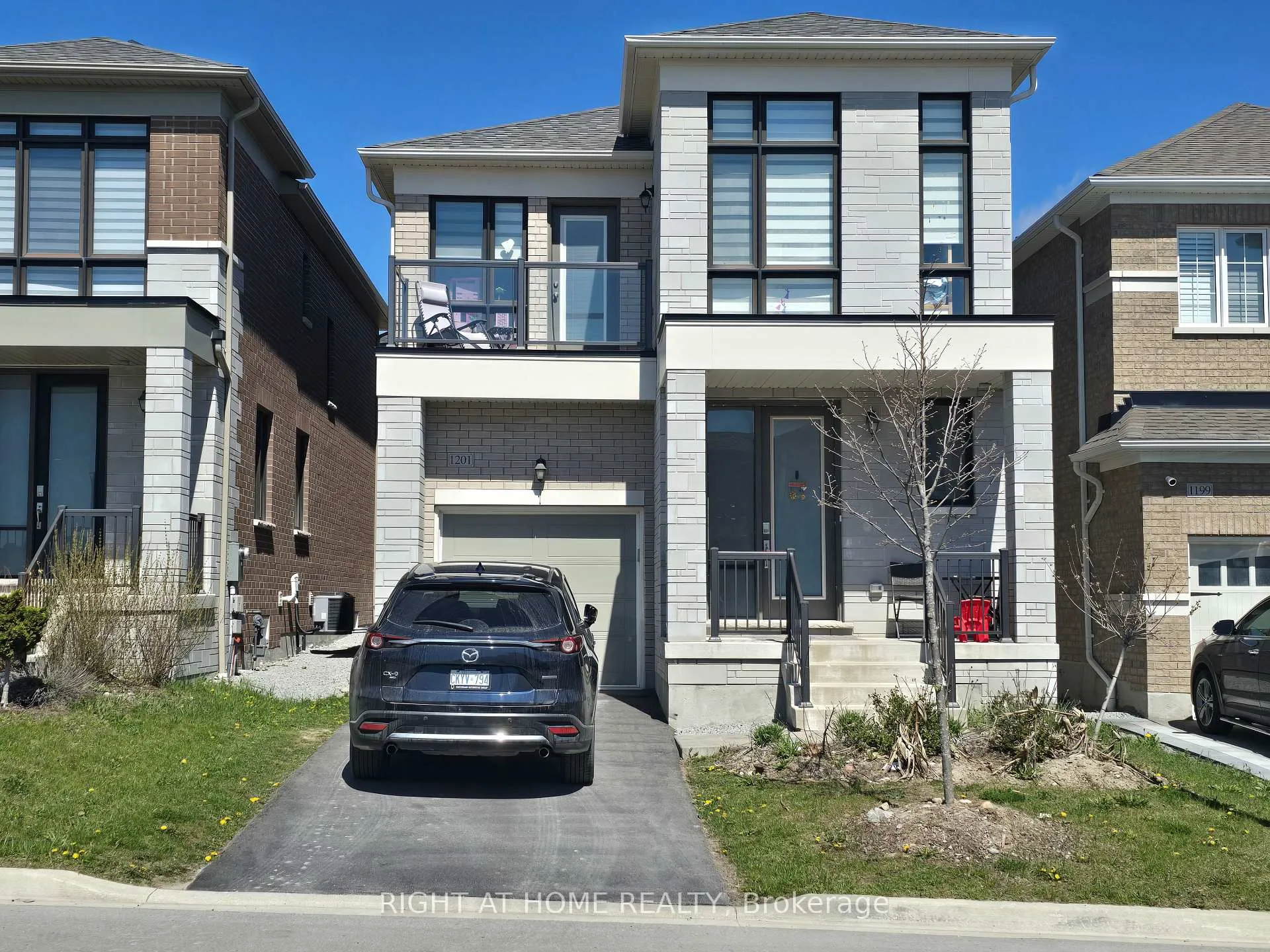 Photo 16 of 1201 Cactus Crescent, Pickering, Rural Pickering — HOMEH