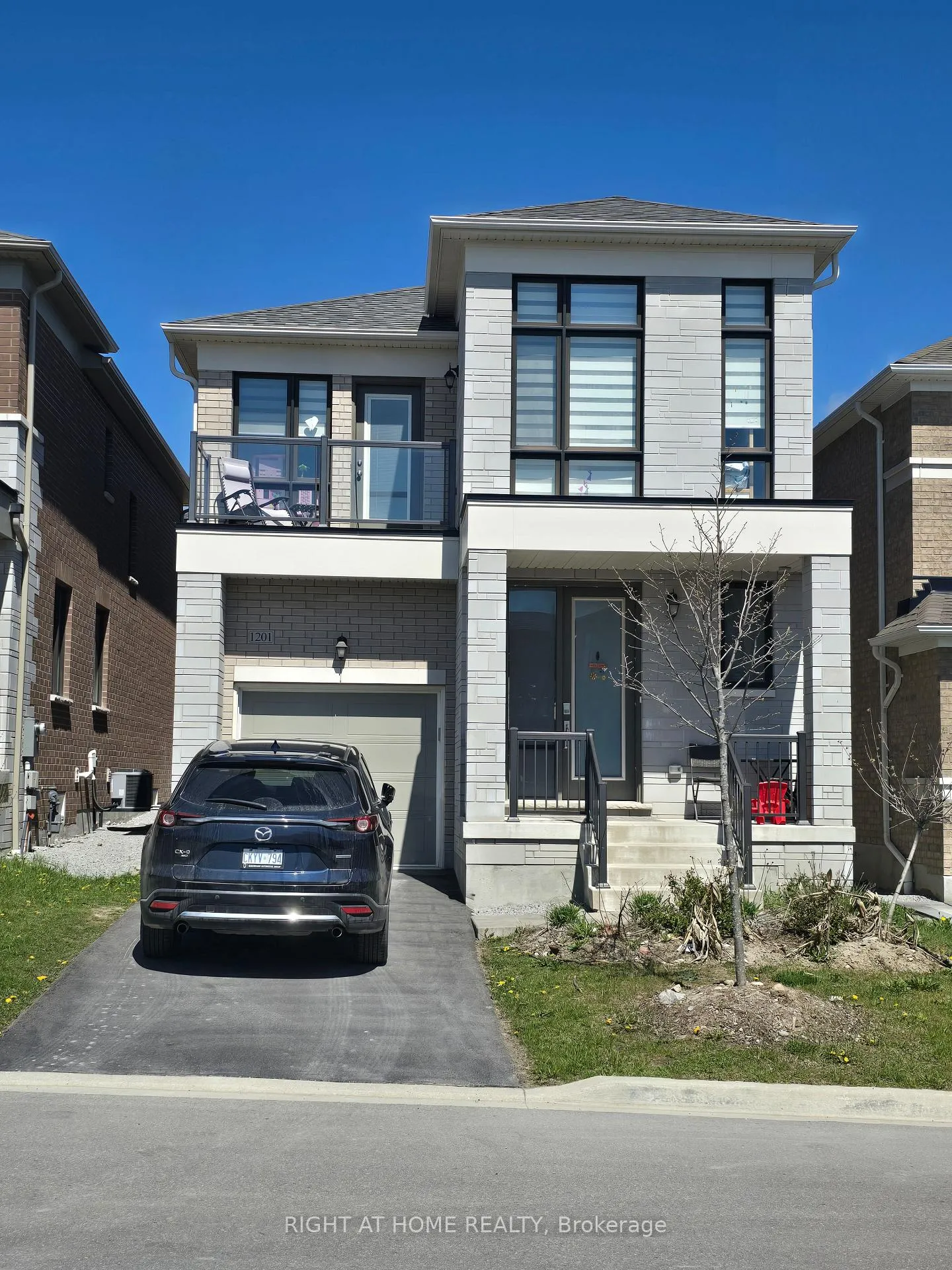Photo 17 of 1201 Cactus Crescent, Pickering, Rural Pickering — HOMEH