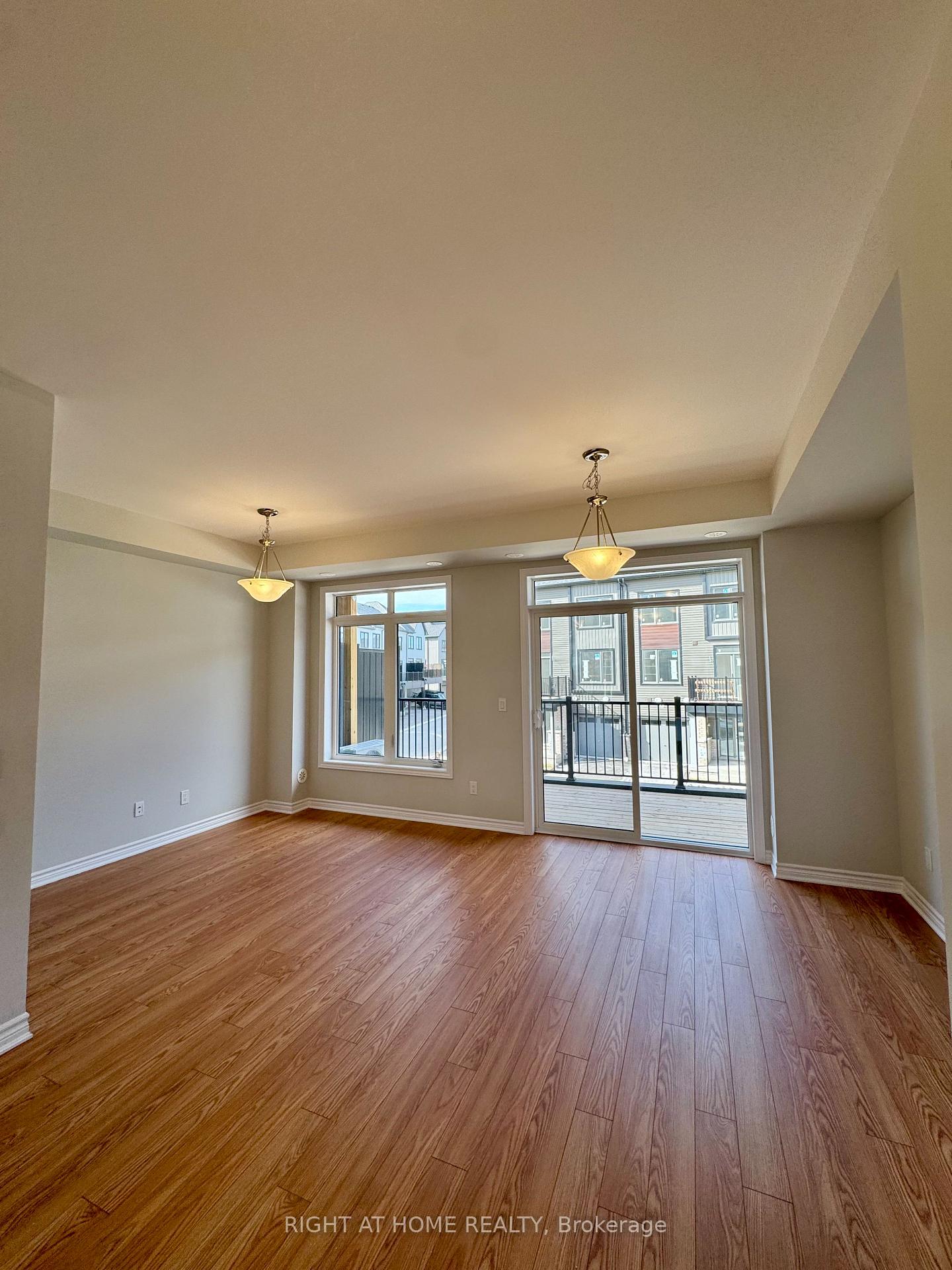 Photo 9 of 1020 Dyas Avenue, Oshawa, Kedron — HOMEH