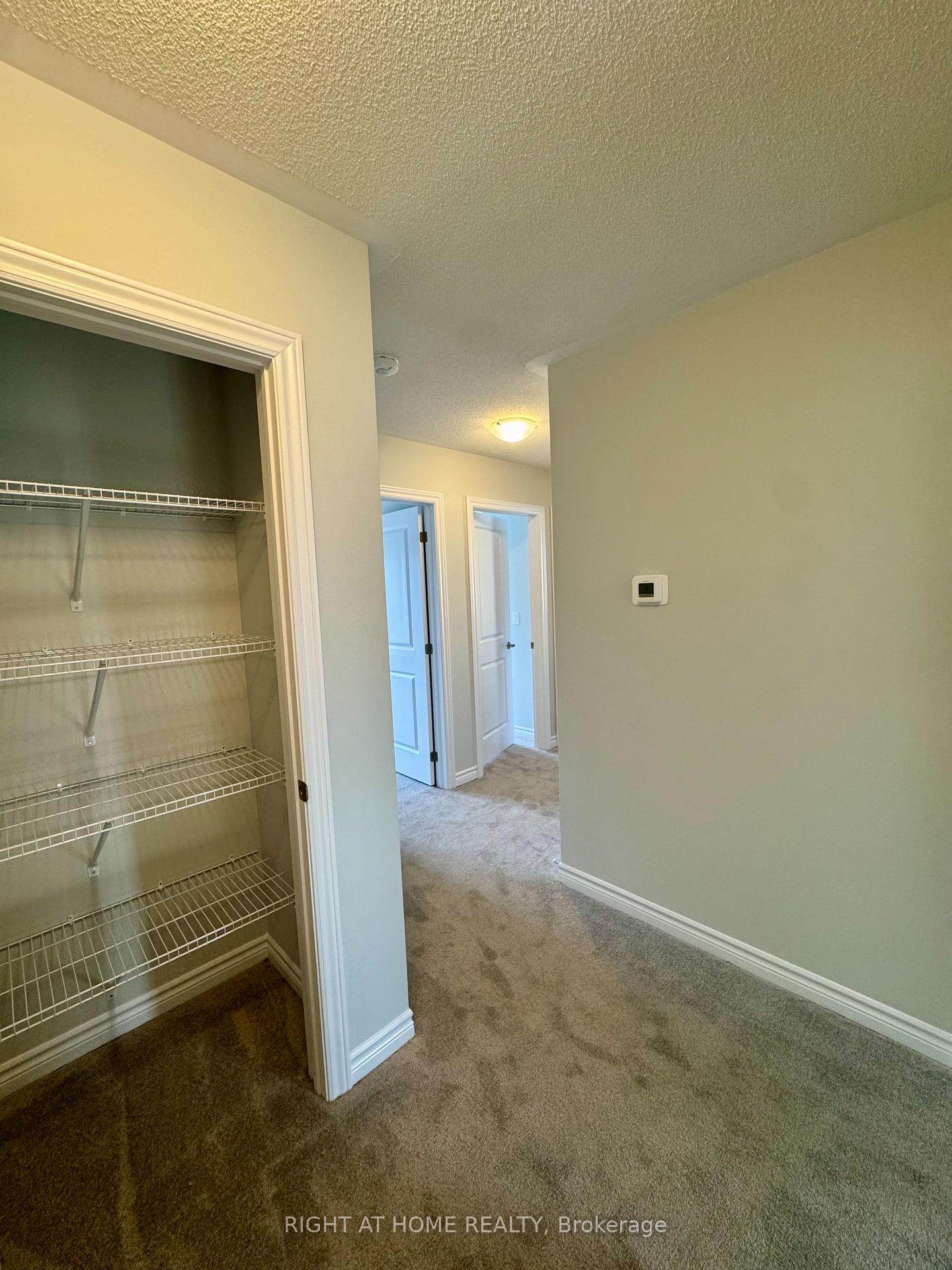 Photo 12 of 1020 Dyas Avenue, Oshawa, Kedron — HOMEH