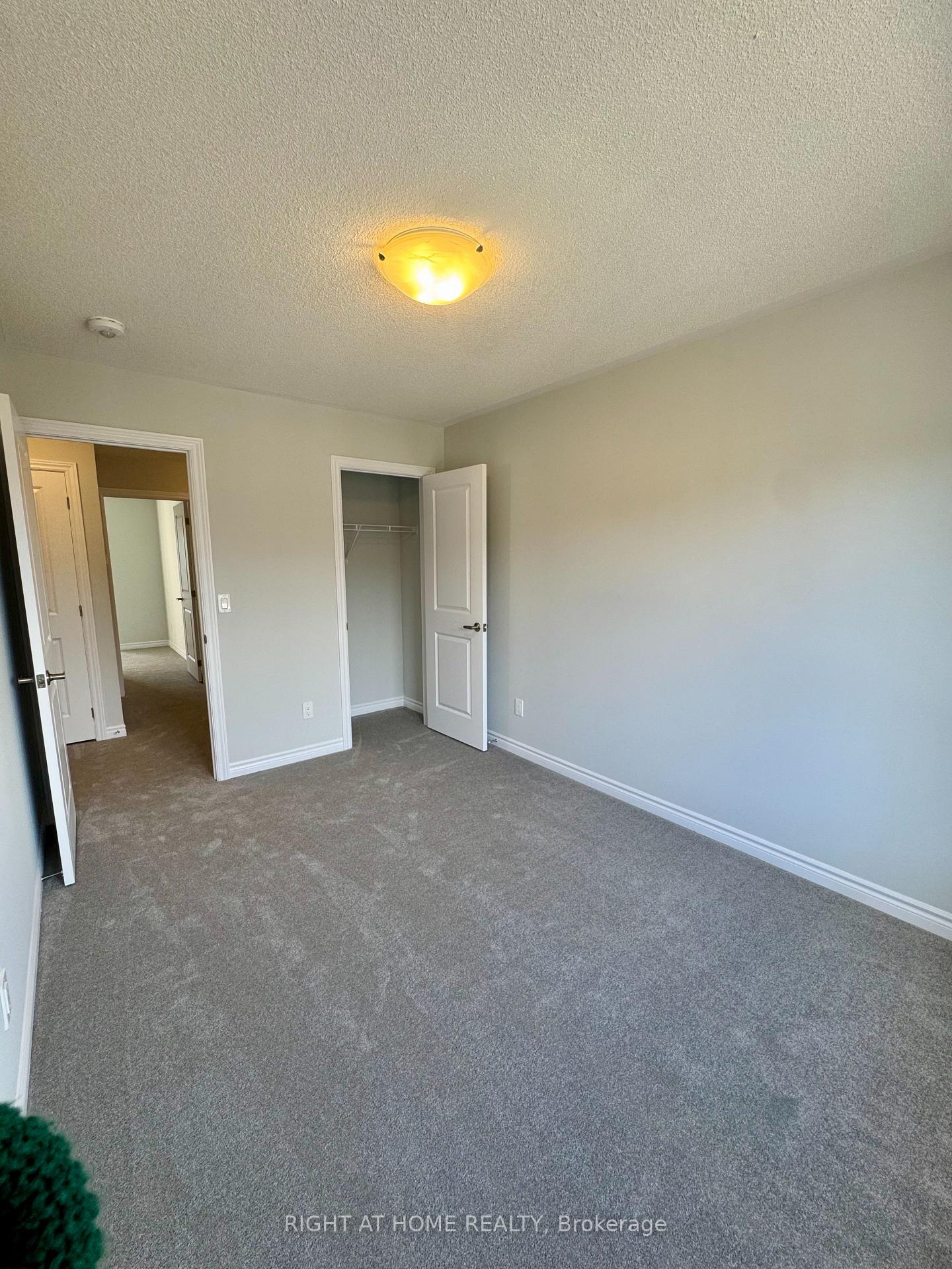Photo 21 of 1020 Dyas Avenue, Oshawa, Kedron — HOMEH