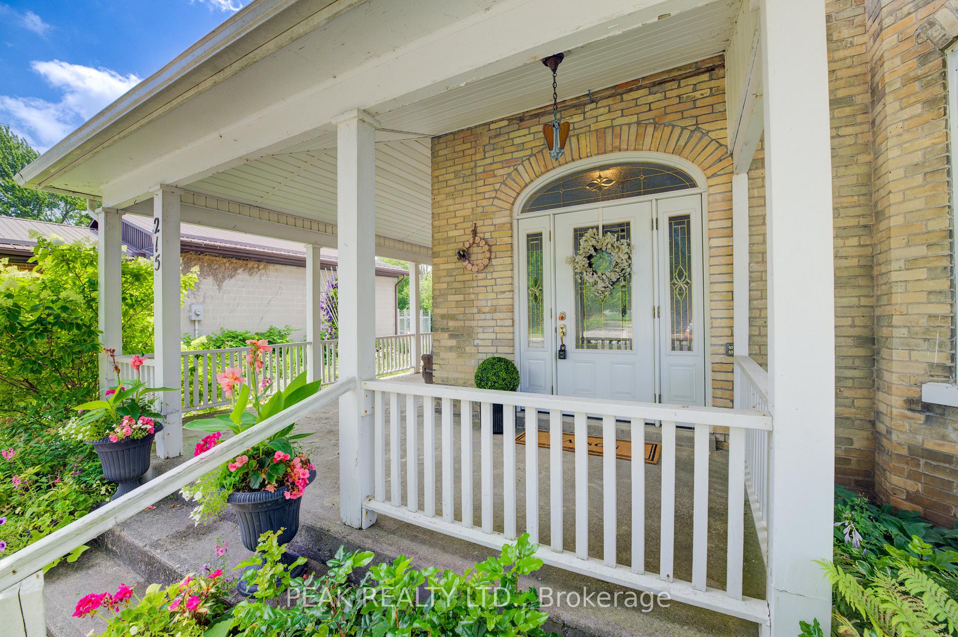 Photo 4 of 215 Huron Road, Perth South, Sebringville — HOMEH