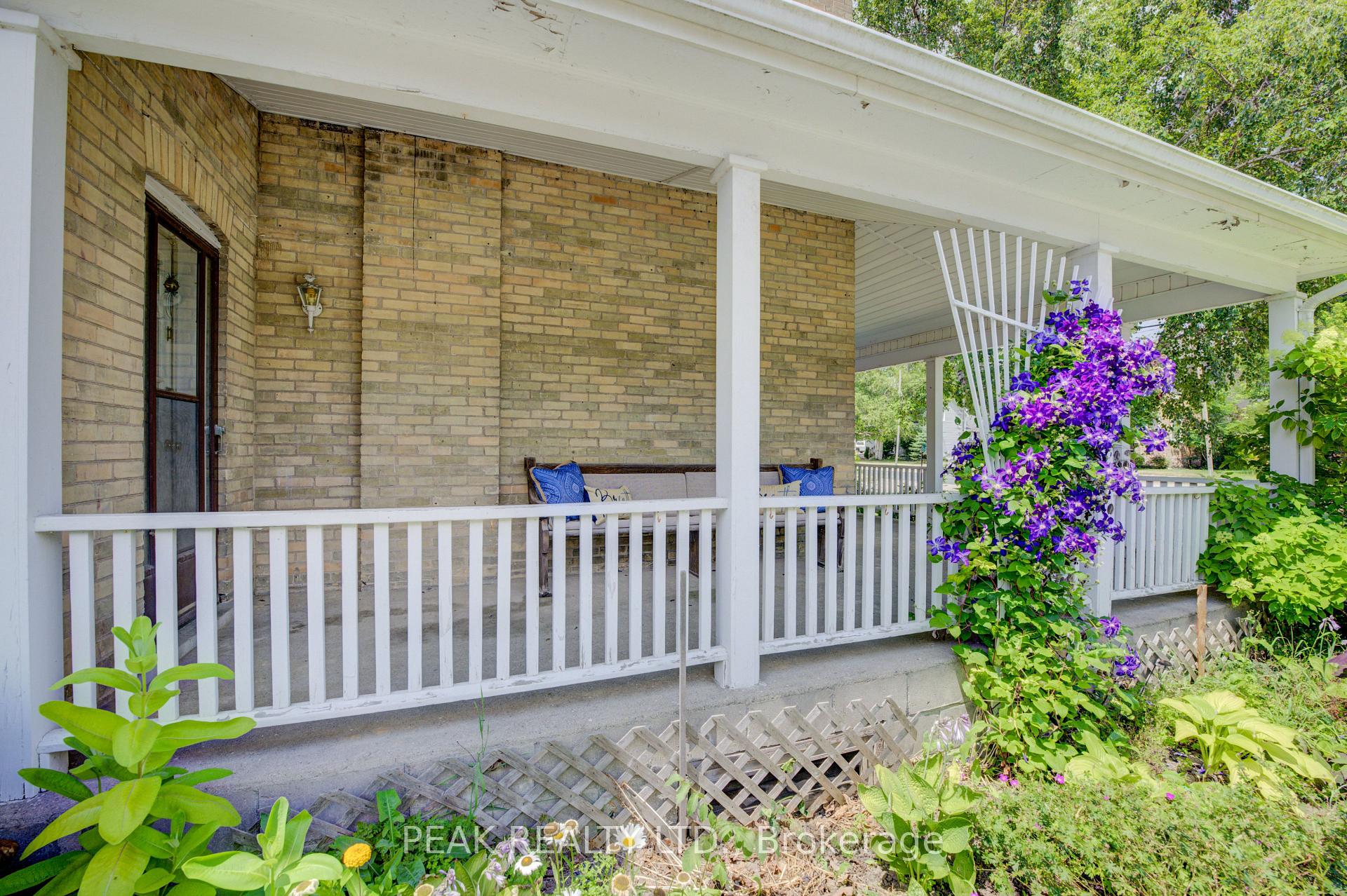 Photo 5 of 215 Huron Road, Perth South, Sebringville — HOMEH