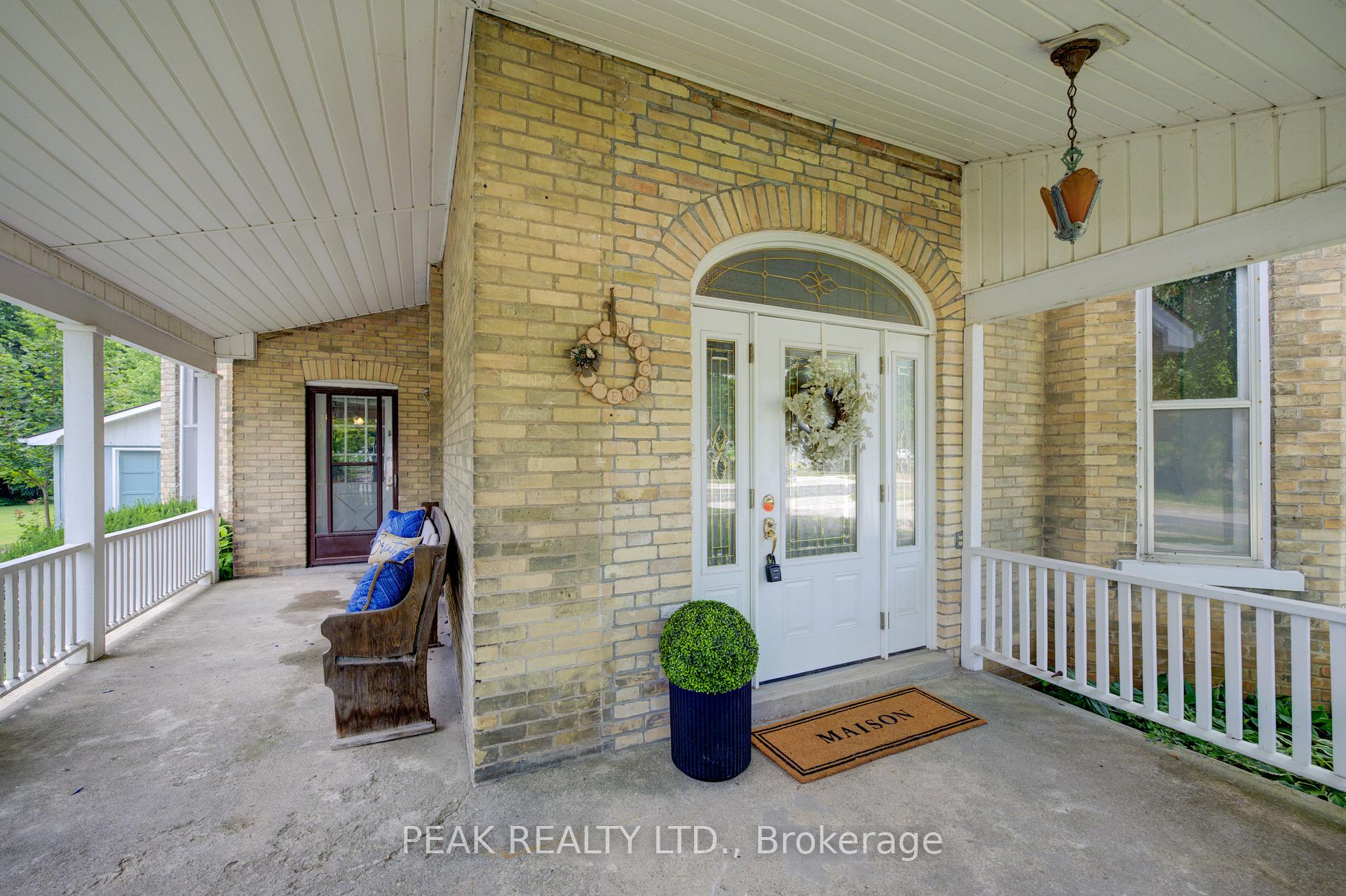 Photo 6 of 215 Huron Road, Perth South, Sebringville — HOMEH