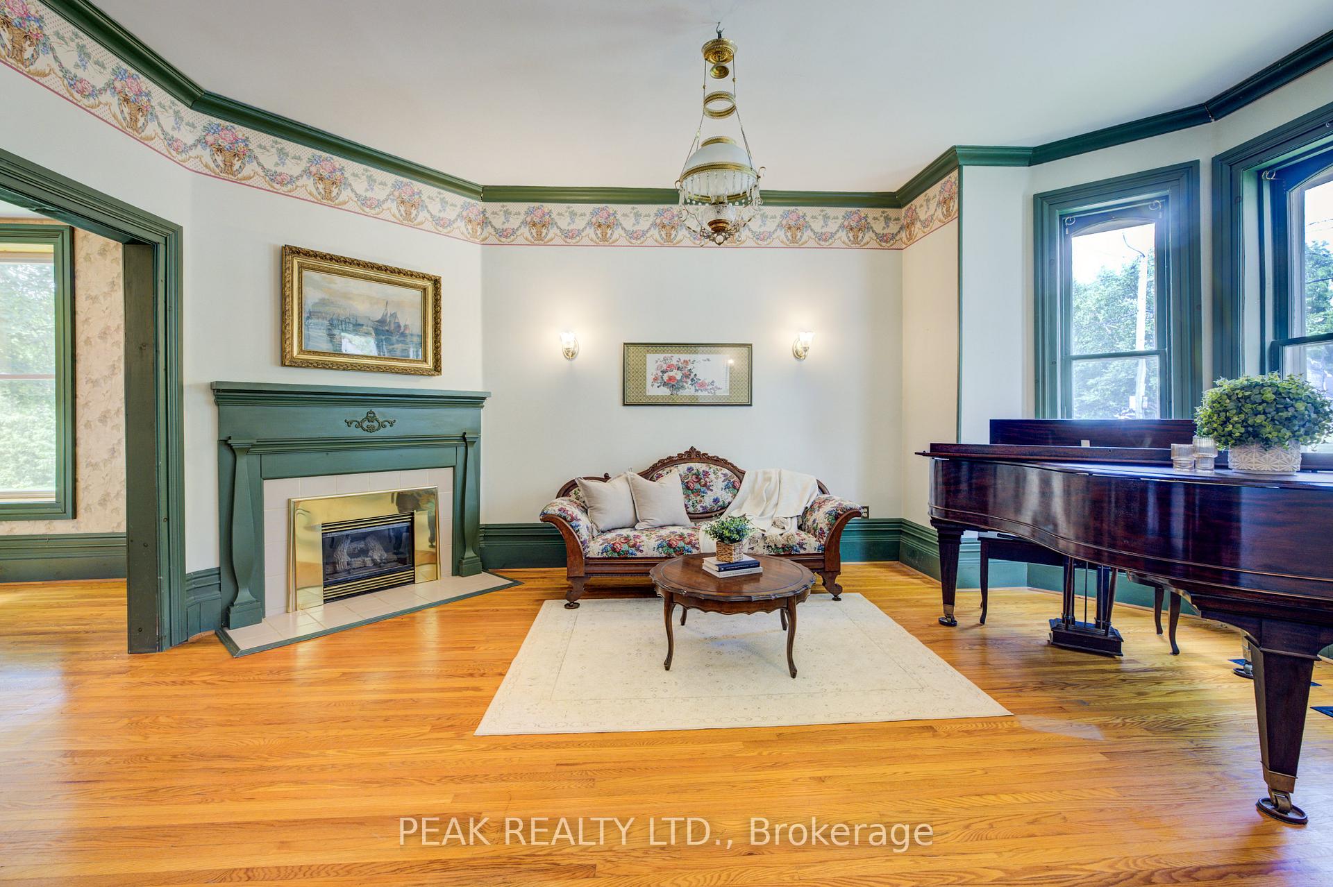 Photo 8 of 215 Huron Road, Perth South, Sebringville — HOMEH