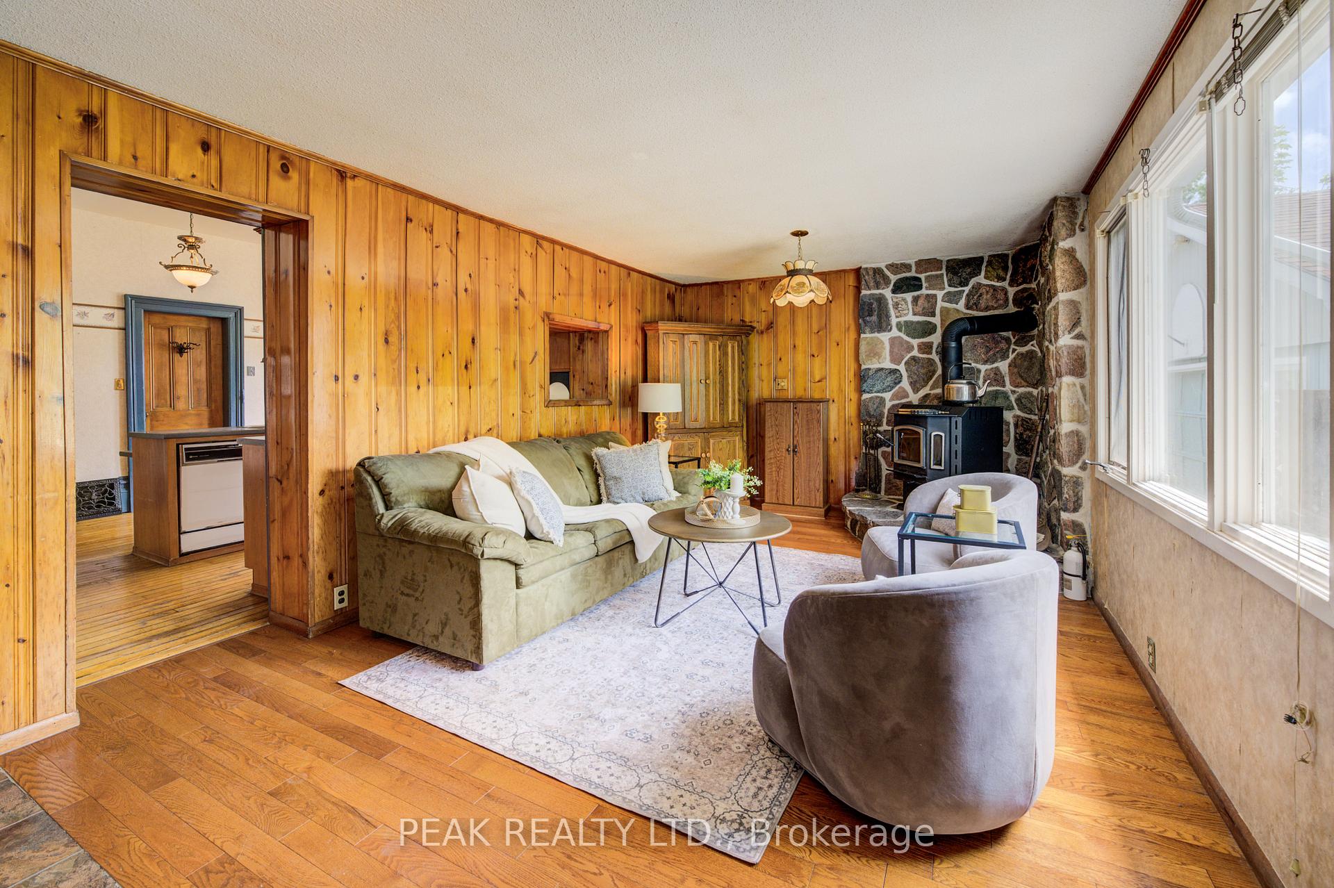 Photo 19 of 215 Huron Road, Perth South, Sebringville — HOMEH