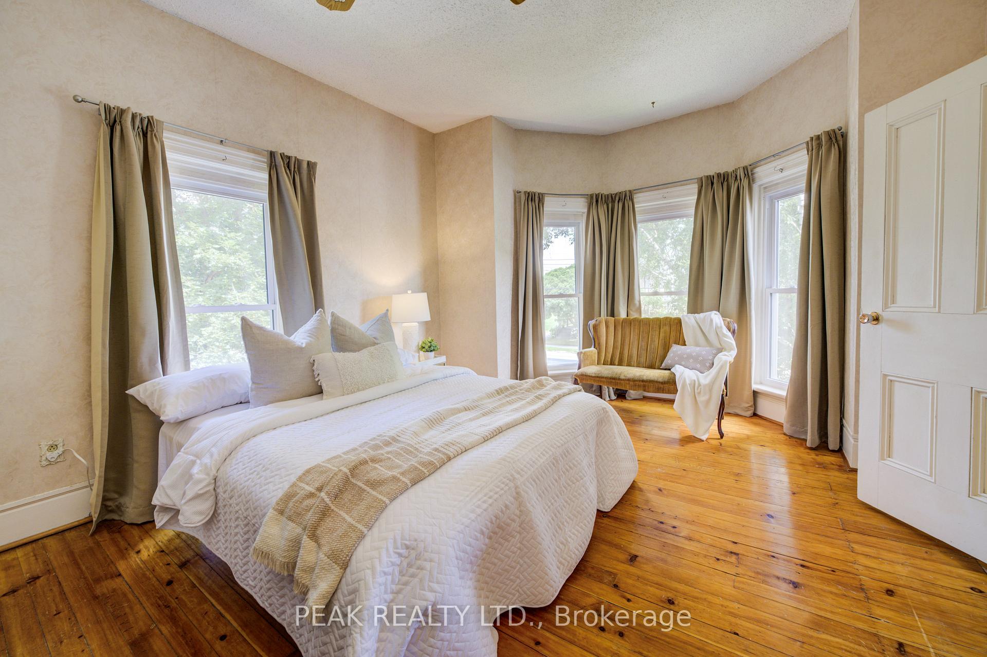 Photo 28 of 215 Huron Road, Perth South, Sebringville — HOMEH